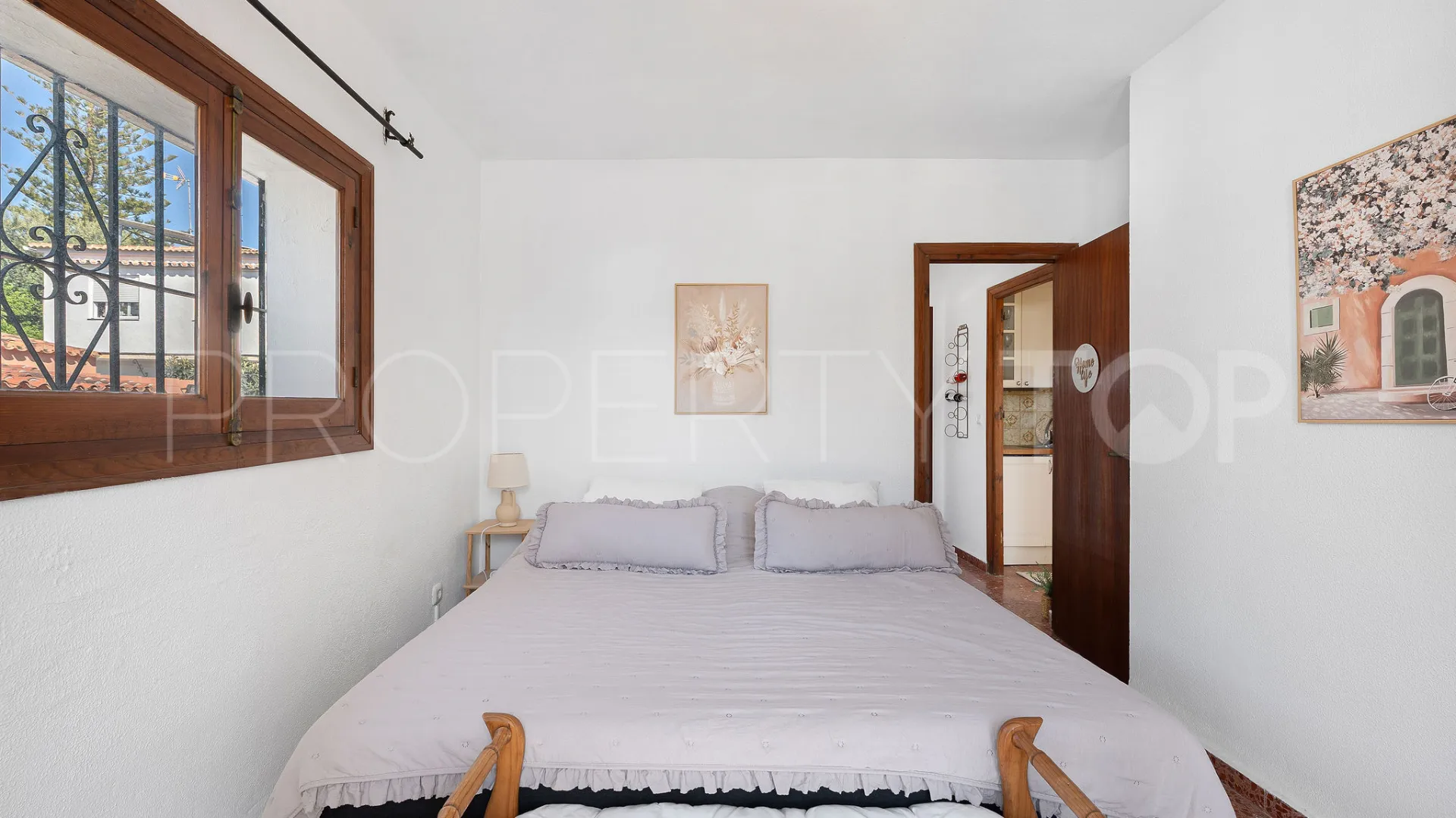 For sale 4 bedrooms villa in La Campana