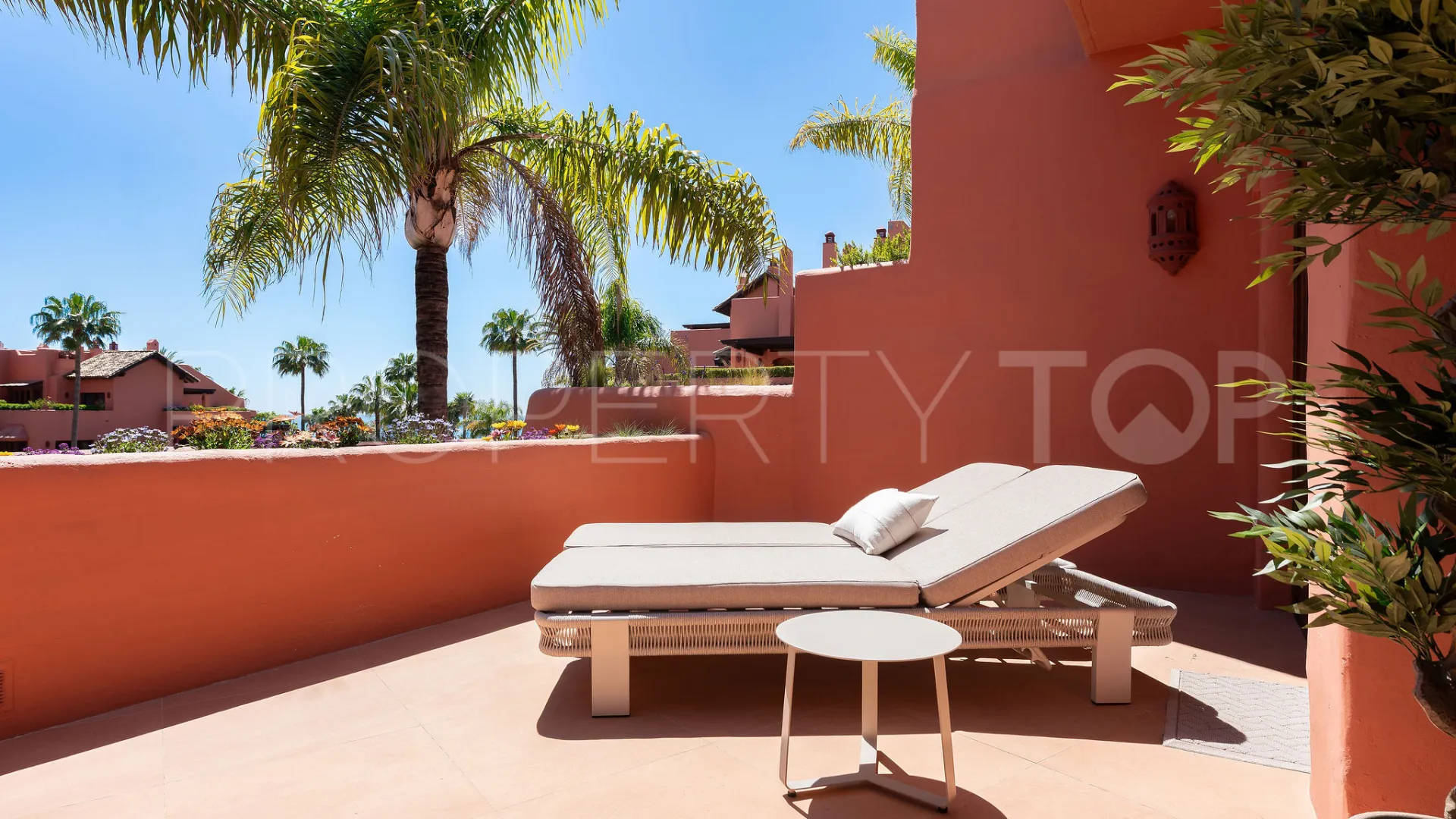 Duplex penthouse for sale in Torre Bermeja