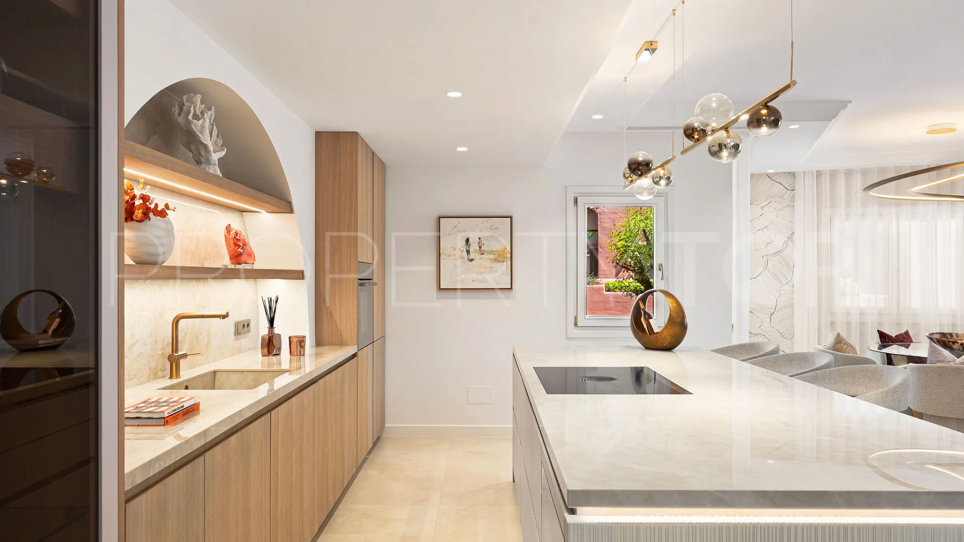 Duplex penthouse for sale in Torre Bermeja