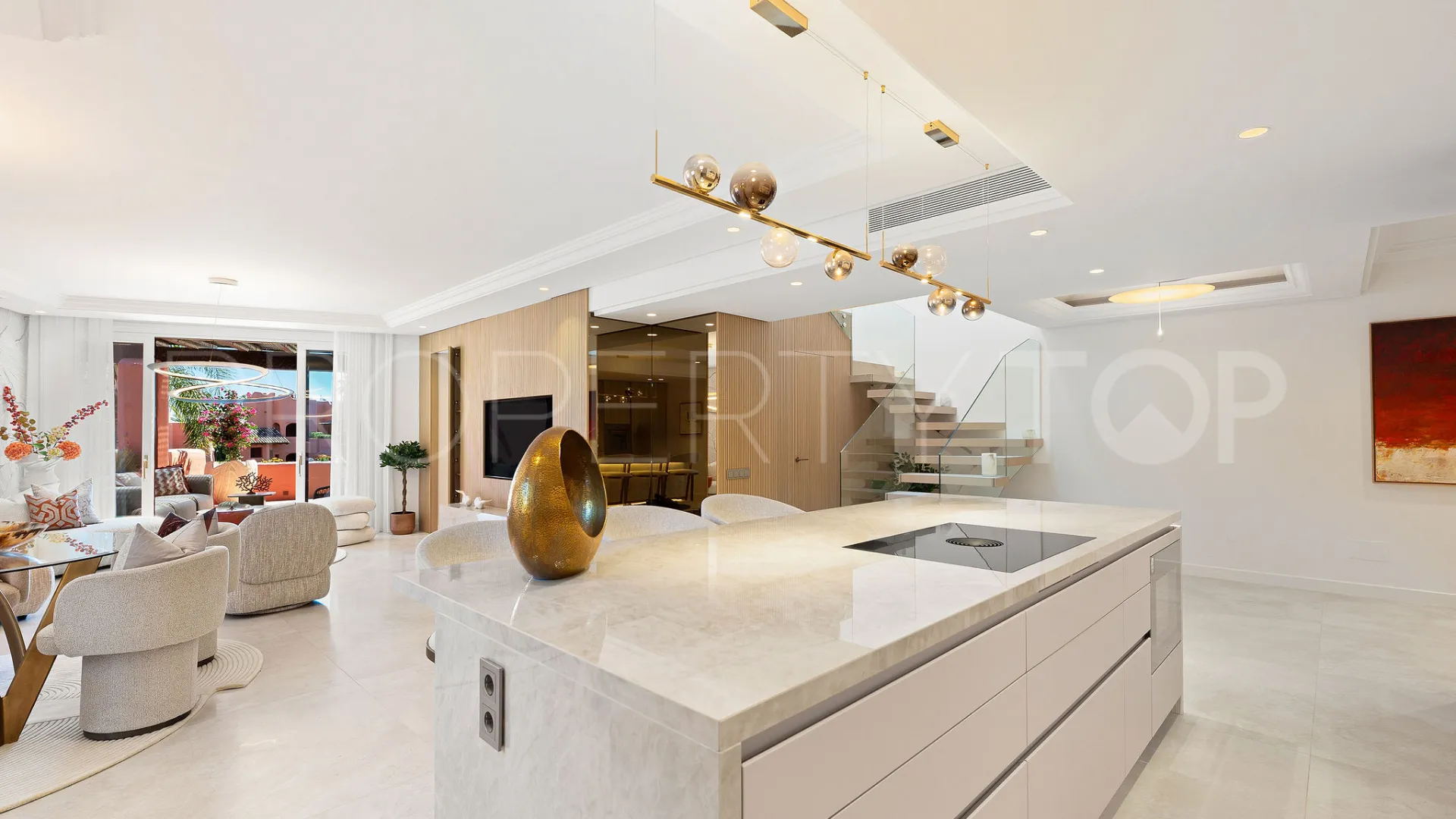 Duplex penthouse for sale in Torre Bermeja