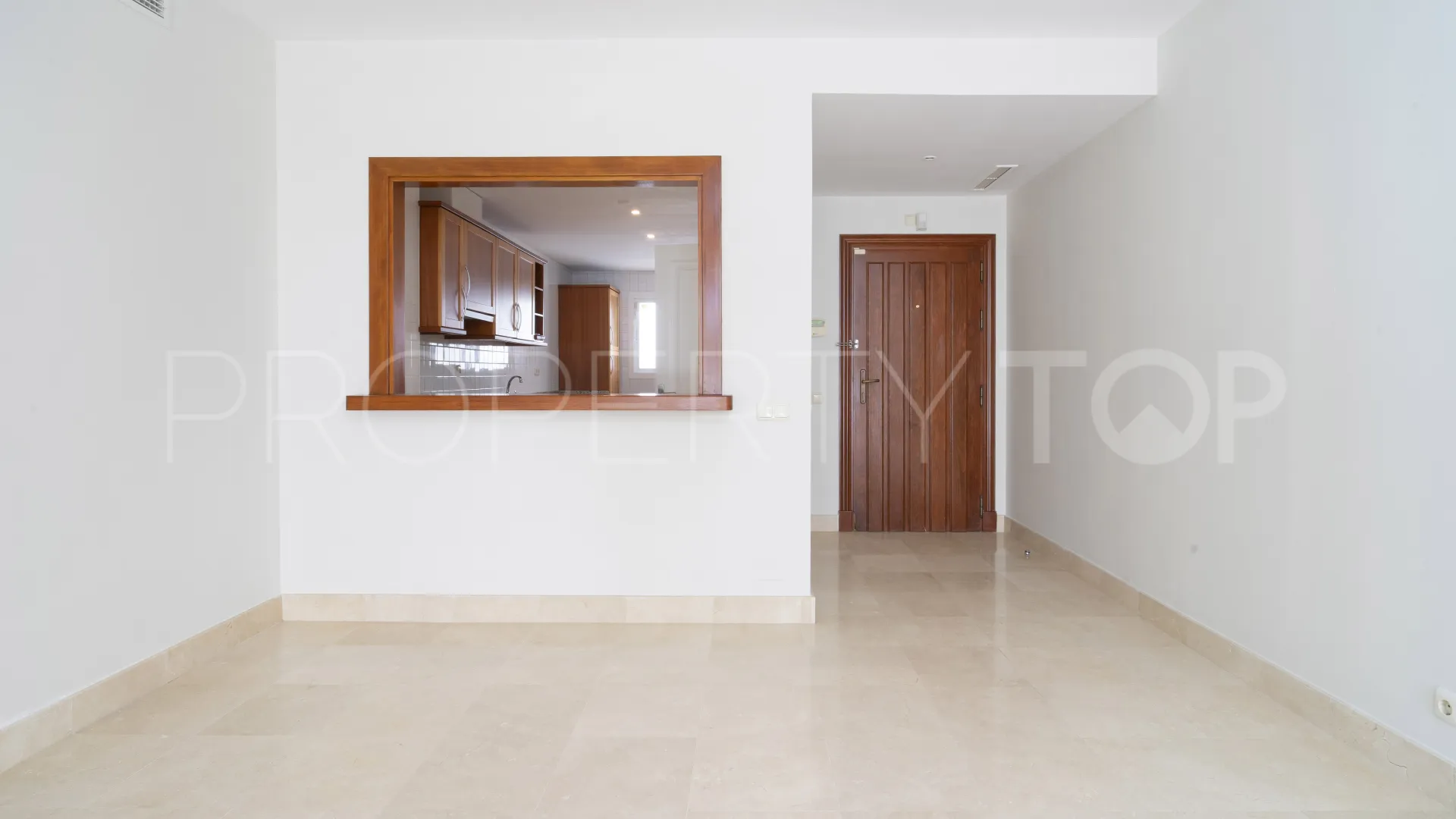 Apartamento en venta en Las Tortugas de Aloha de 3 dormitorios