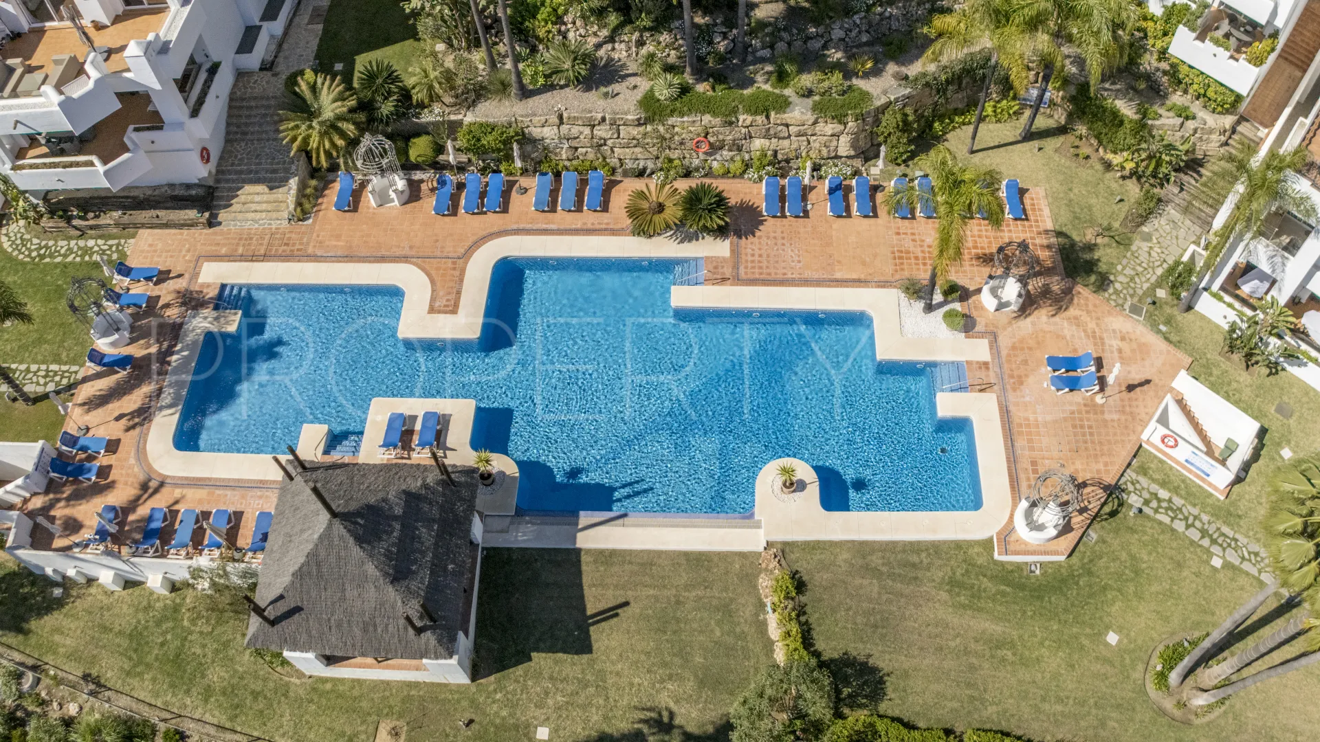 Apartamento en venta en Las Tortugas de Aloha de 3 dormitorios