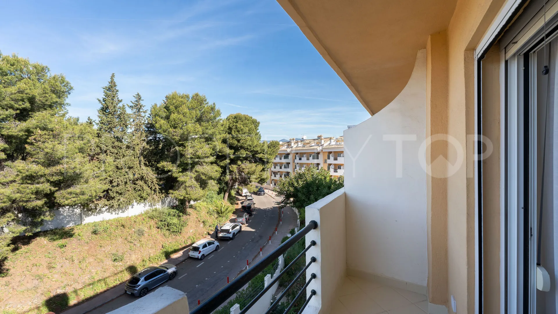 Atico duplex en venta en Señorio de Aloha