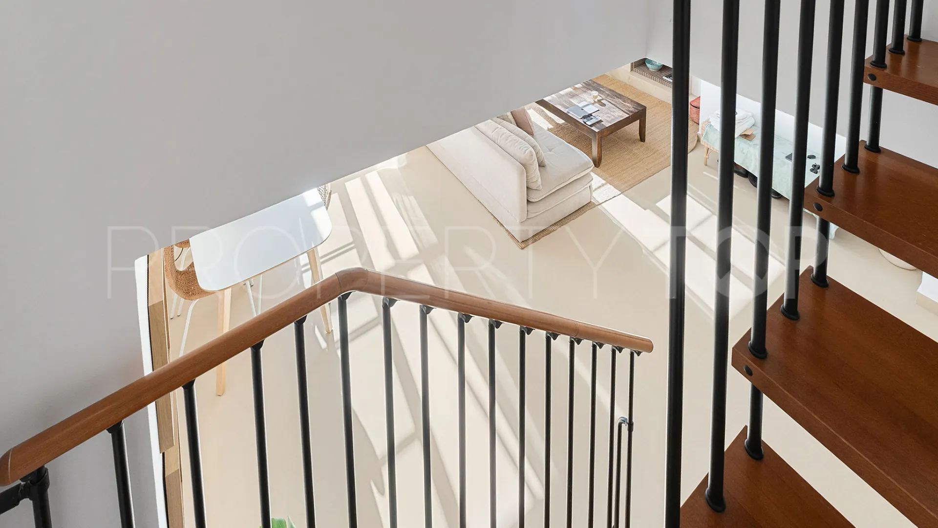 Atico duplex en venta en Señorio de Aloha