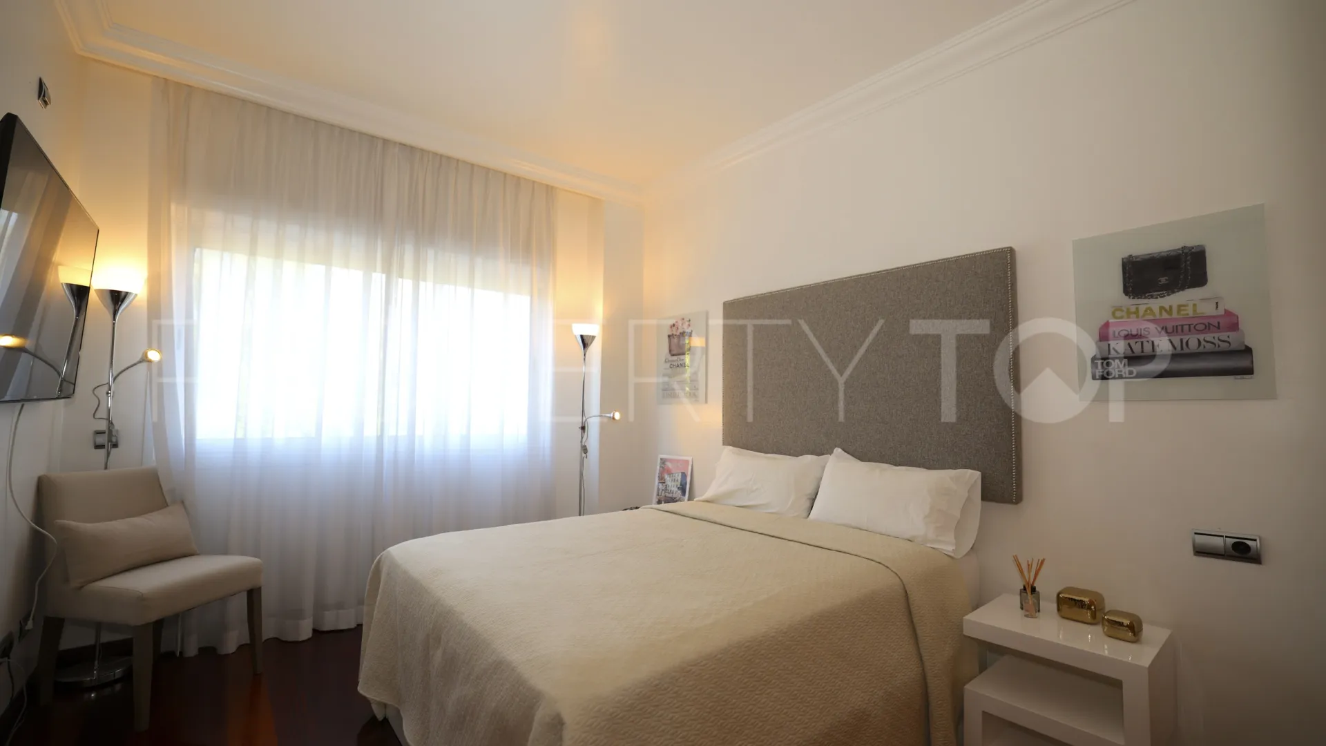 El Embrujo Banús 2 bedrooms ground floor apartment for sale