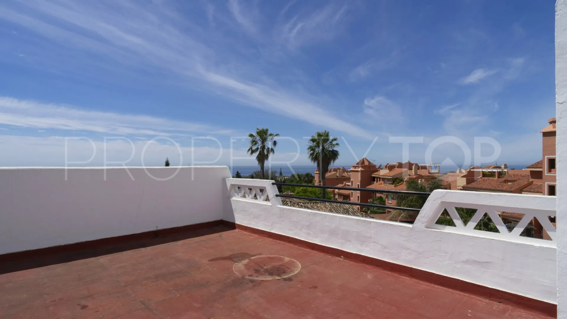 Se vende adosado en La Reserva de Marbella de 2 dormitorios