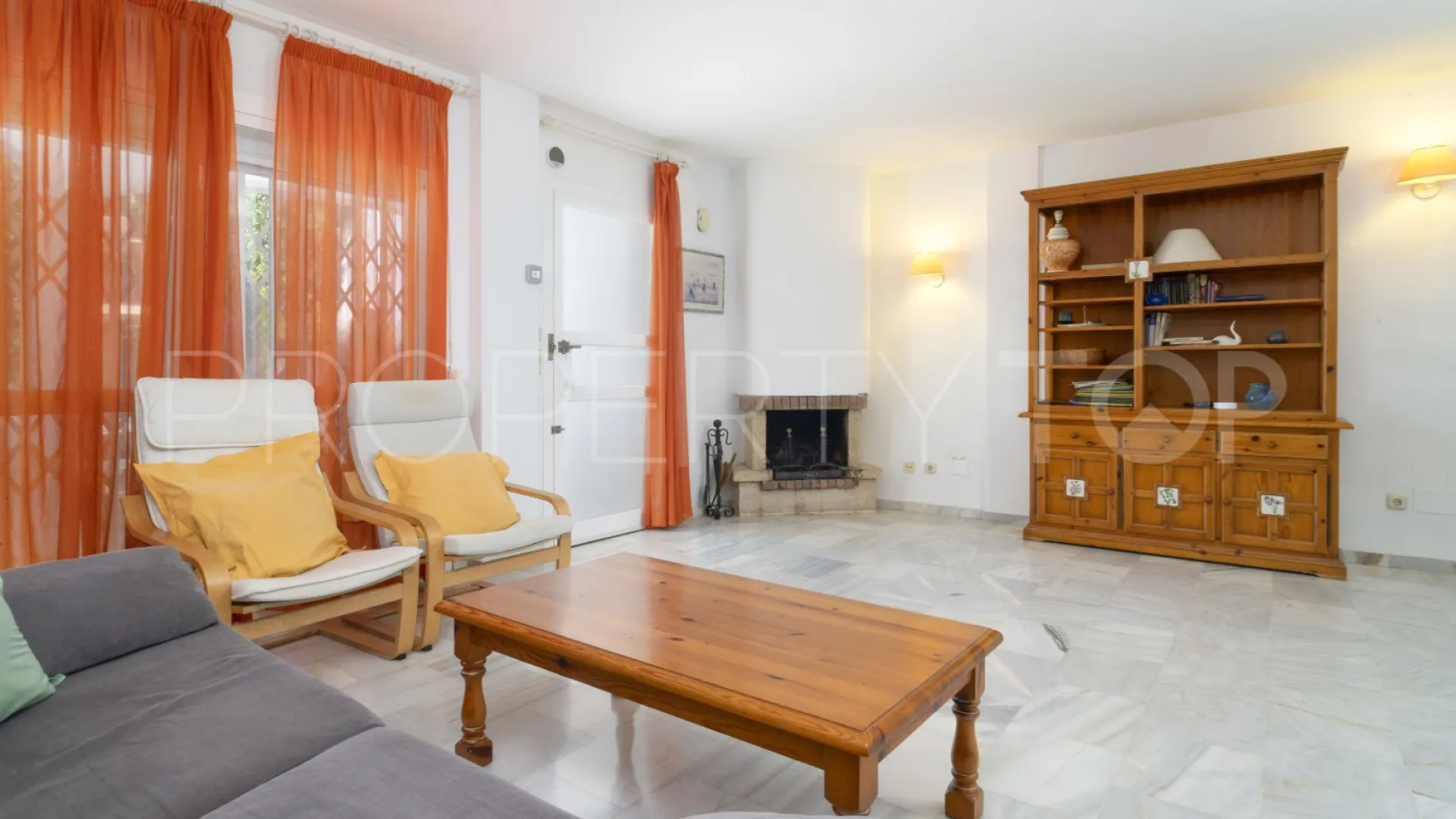 Se vende adosado en La Reserva de Marbella de 2 dormitorios