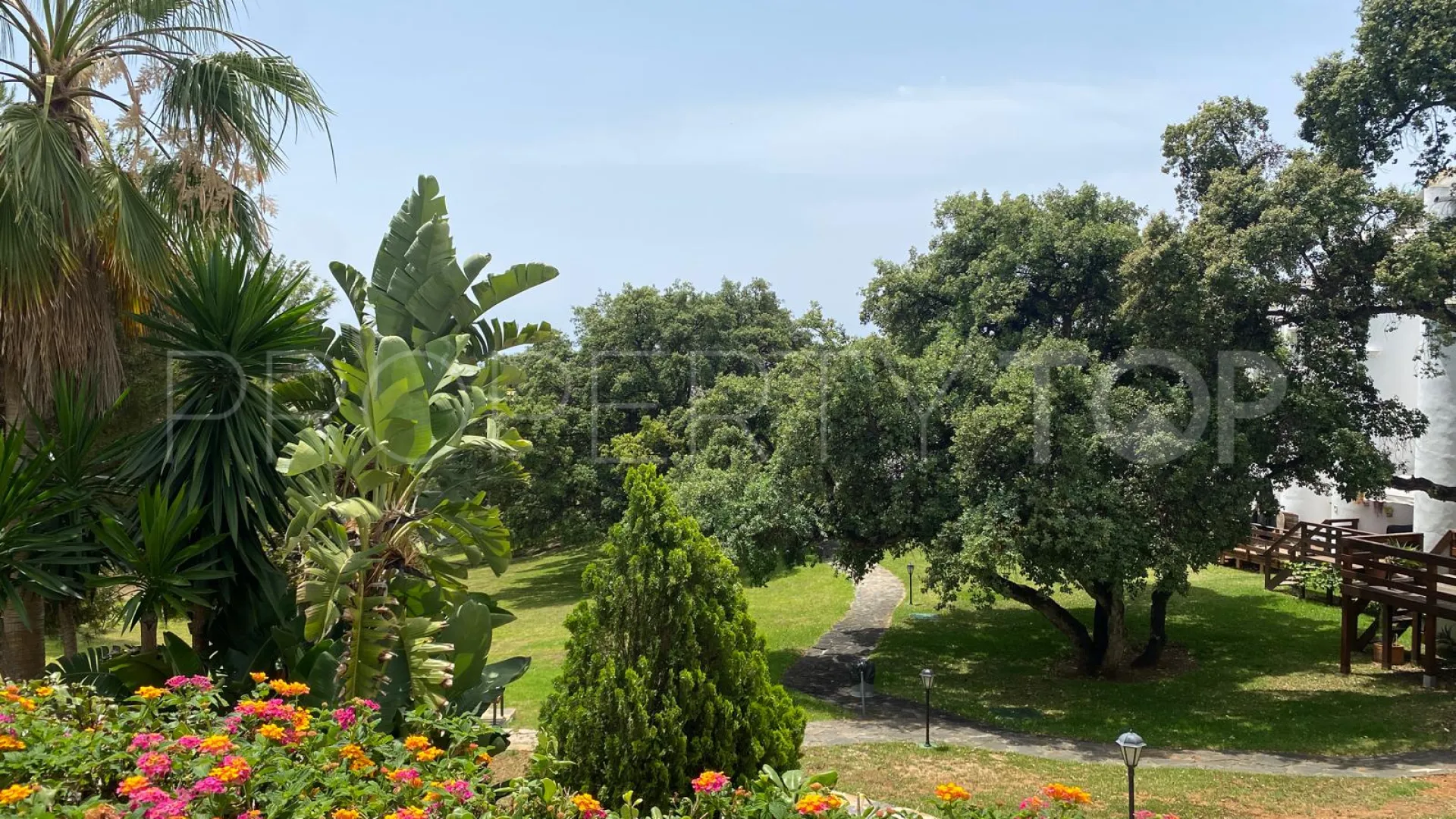 Se vende adosado en La Reserva de Marbella de 2 dormitorios