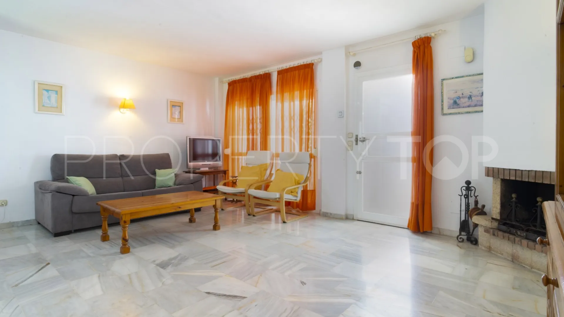 Se vende adosado en La Reserva de Marbella de 2 dormitorios