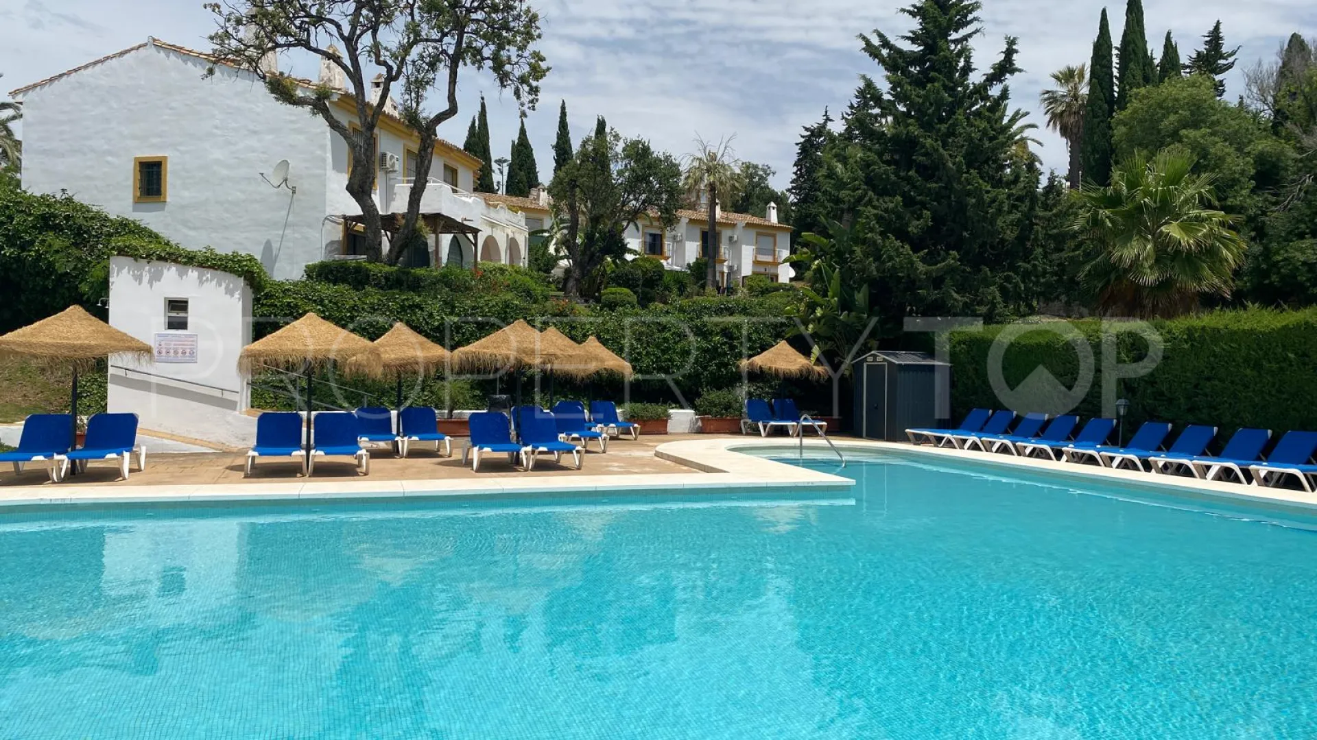 Se vende adosado en La Reserva de Marbella de 2 dormitorios