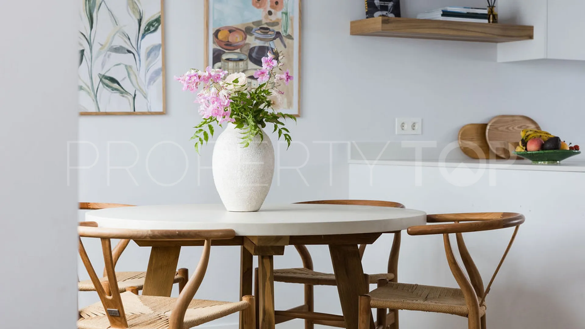4 bedrooms town house in Aloha for sale