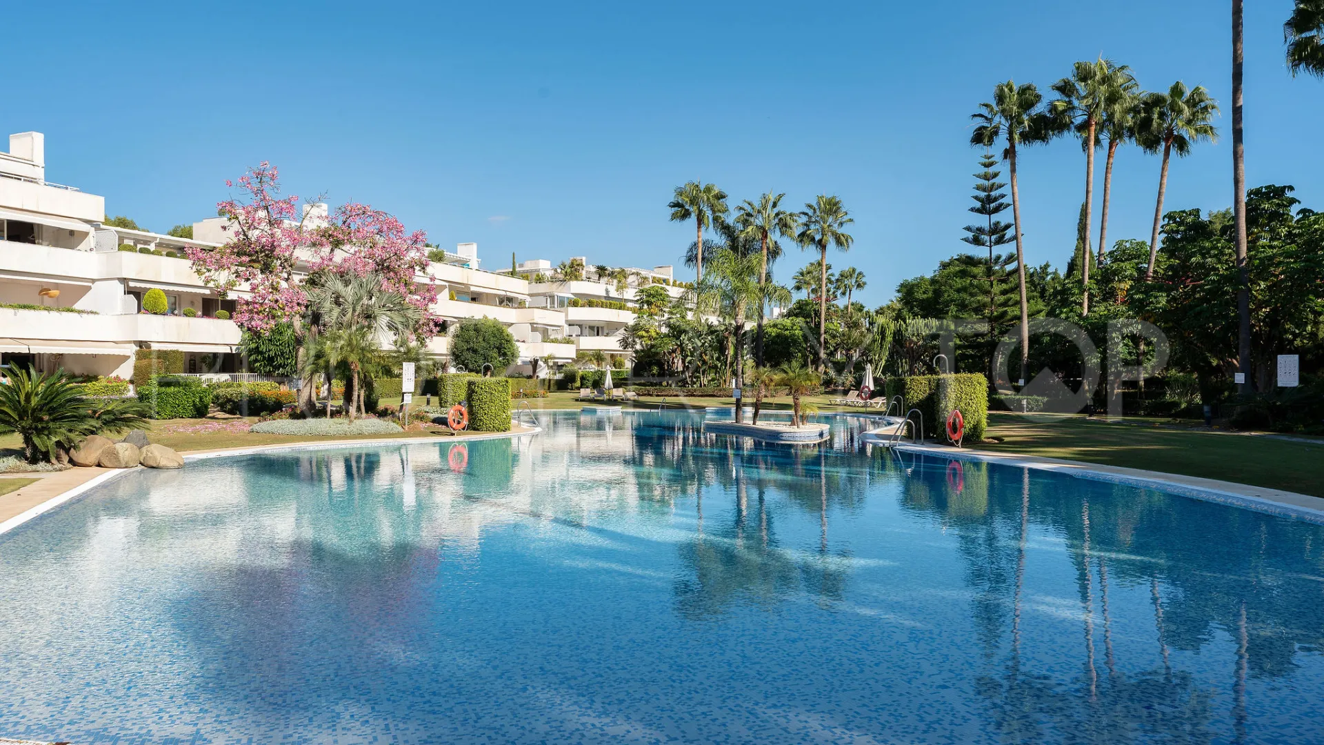 Buy Los Granados Golf apartment with 2 bedrooms