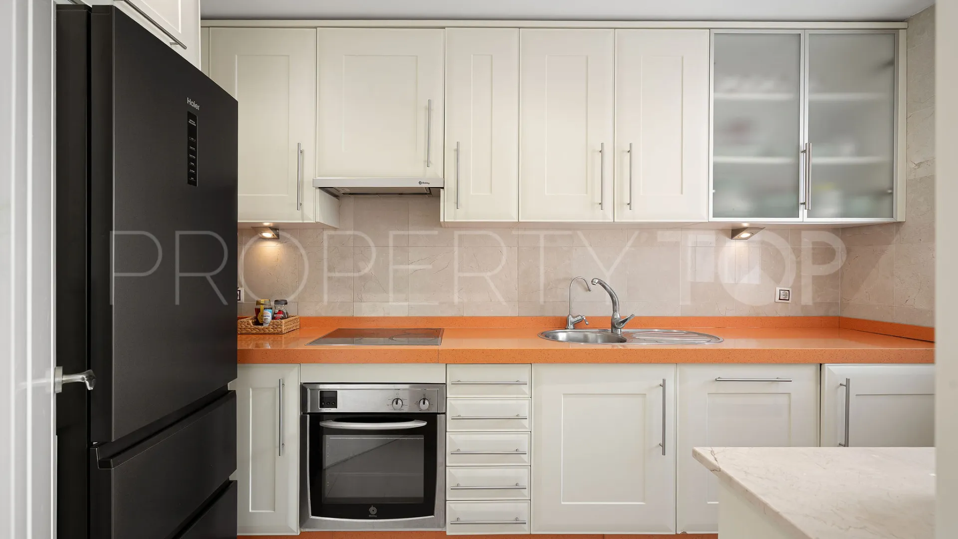 Duplex penthouse with 3 bedrooms for sale in Aloha Royal