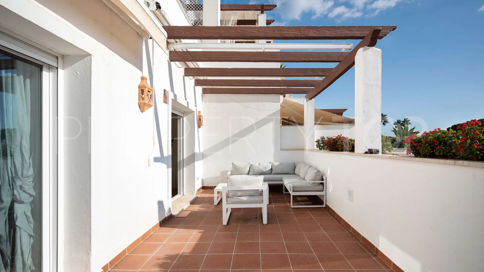 Duplex penthouse with 3 bedrooms for sale in Aloha Royal