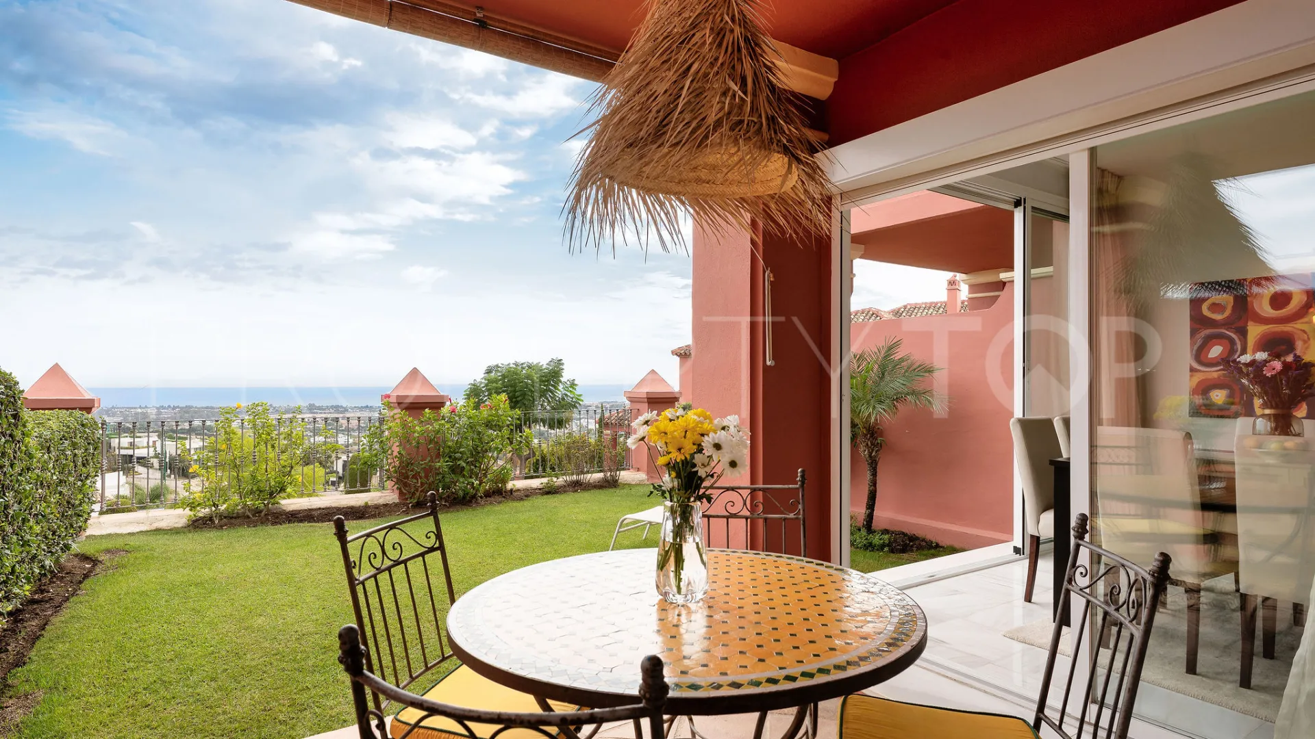 Town house in Monte Halcones for sale