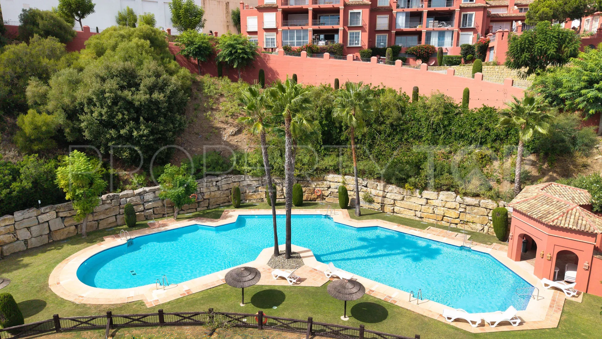 Town house in Monte Halcones for sale
