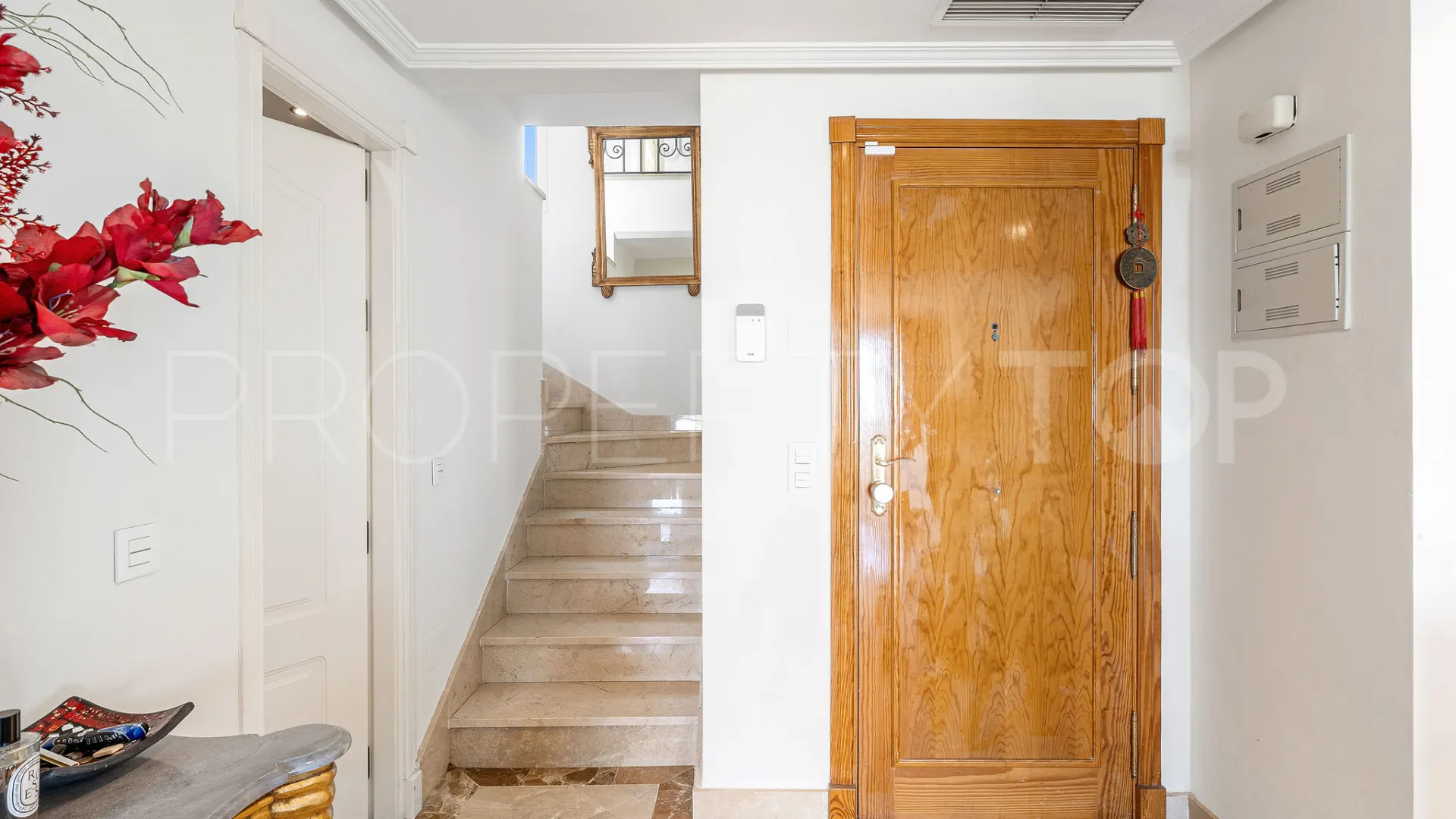 Comprar atico duplex de 3 dormitorios en Palacetes Los Belvederes