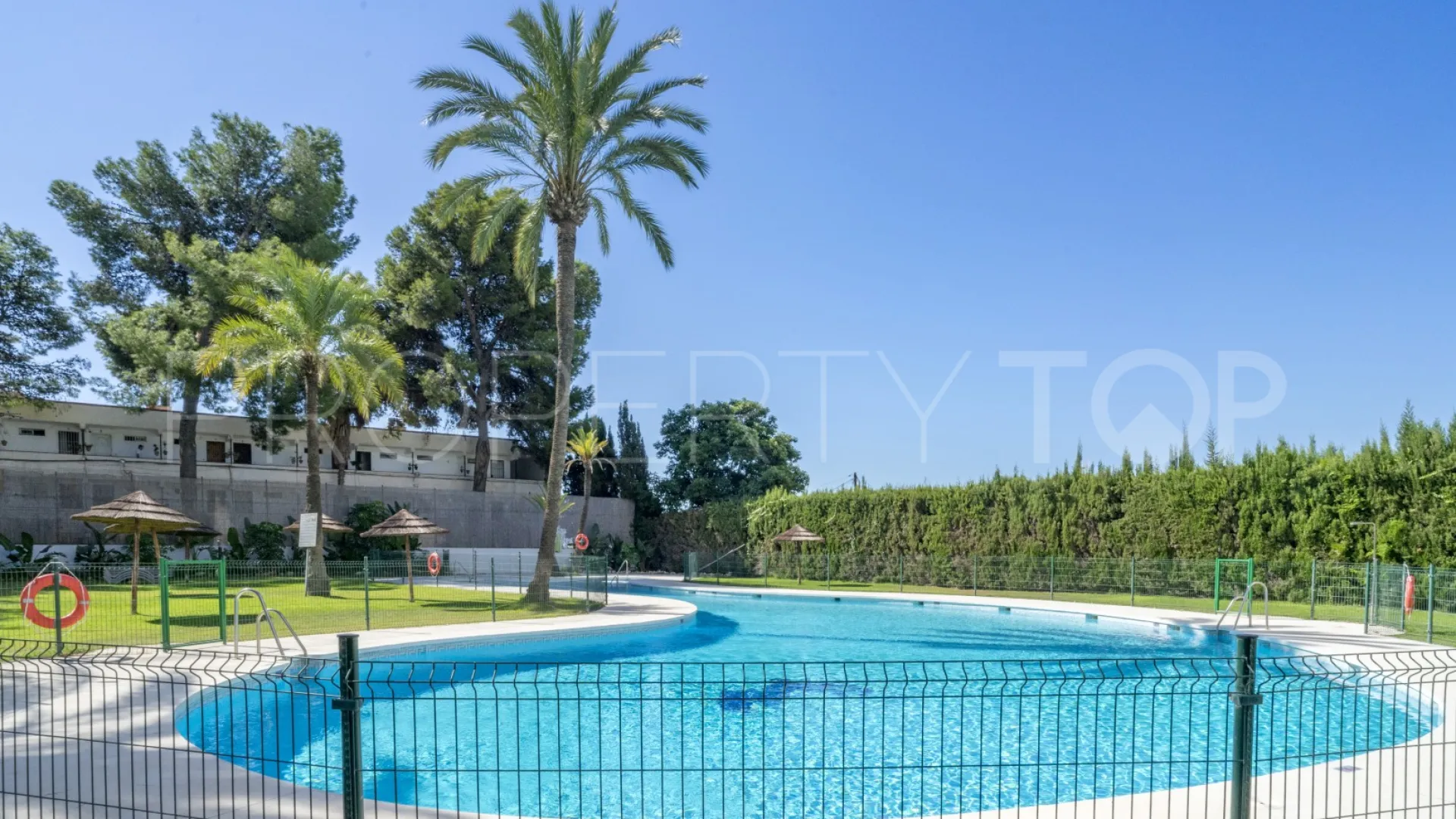 Torre de Andalucia 2 bedrooms apartment for sale