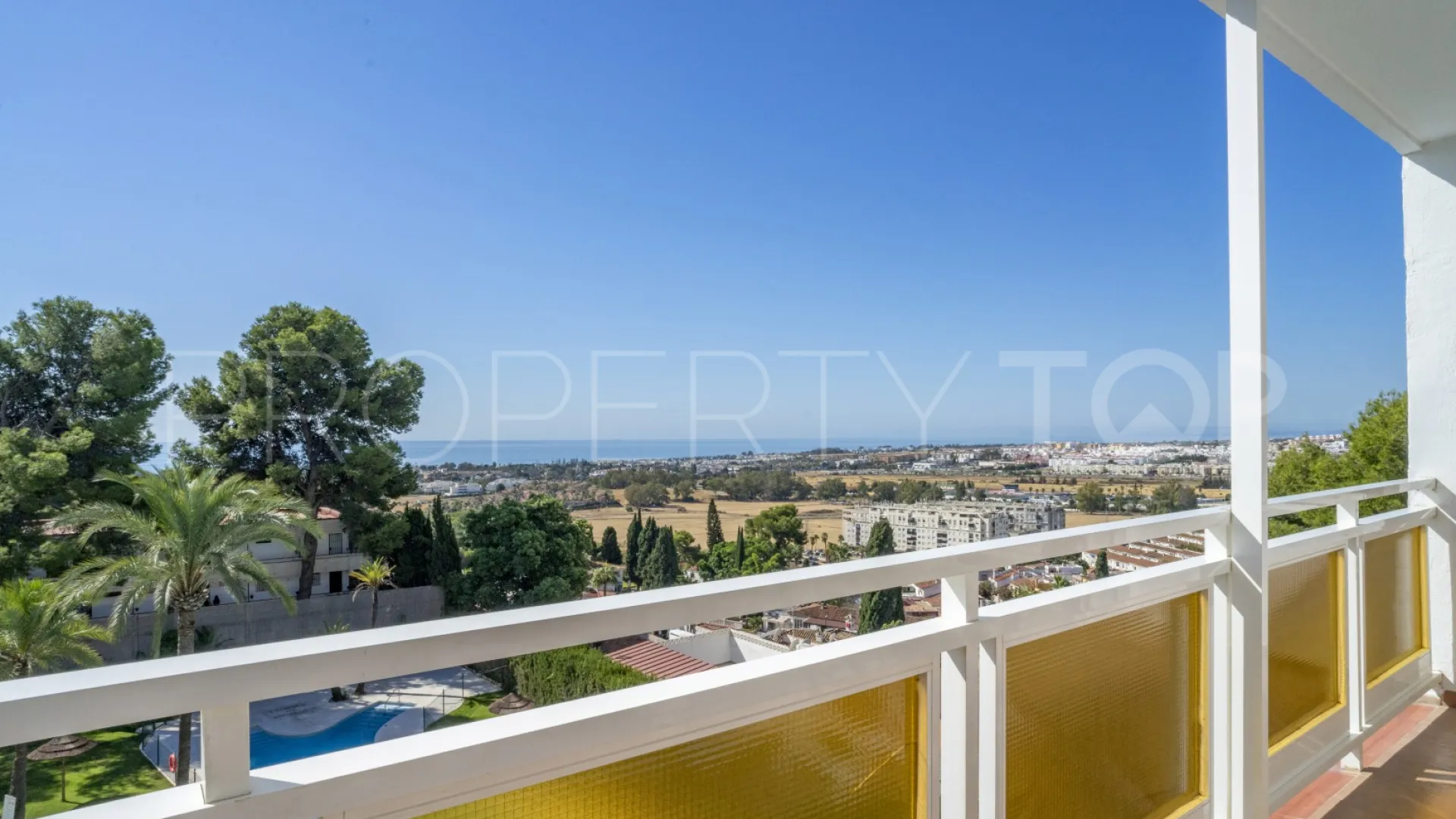 Torre de Andalucia 2 bedrooms apartment for sale