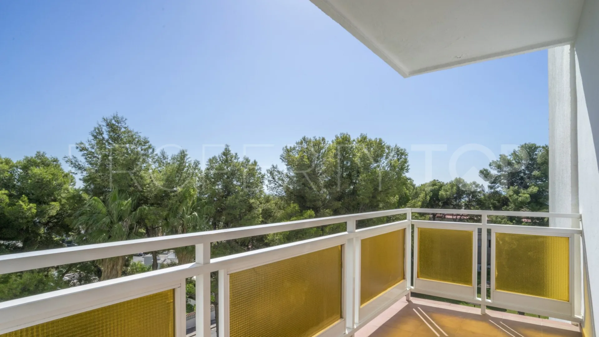 Torre de Andalucia 2 bedrooms apartment for sale