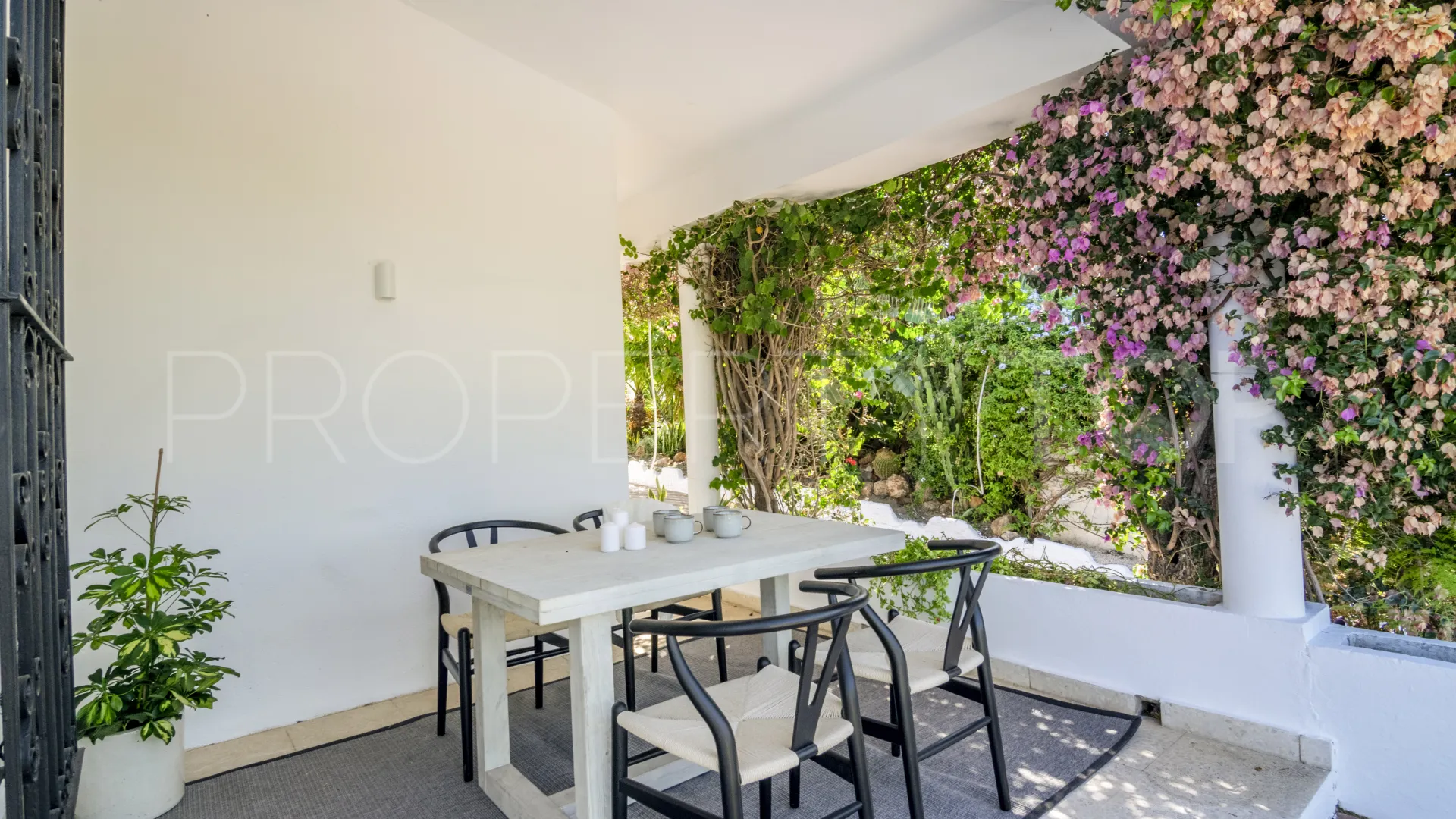 Villa en venta de 7 dormitorios en Alta Vista