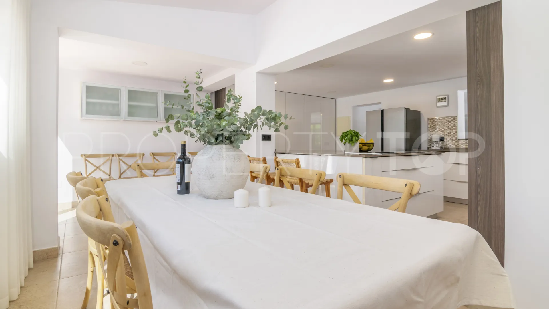 Villa en venta de 7 dormitorios en Alta Vista