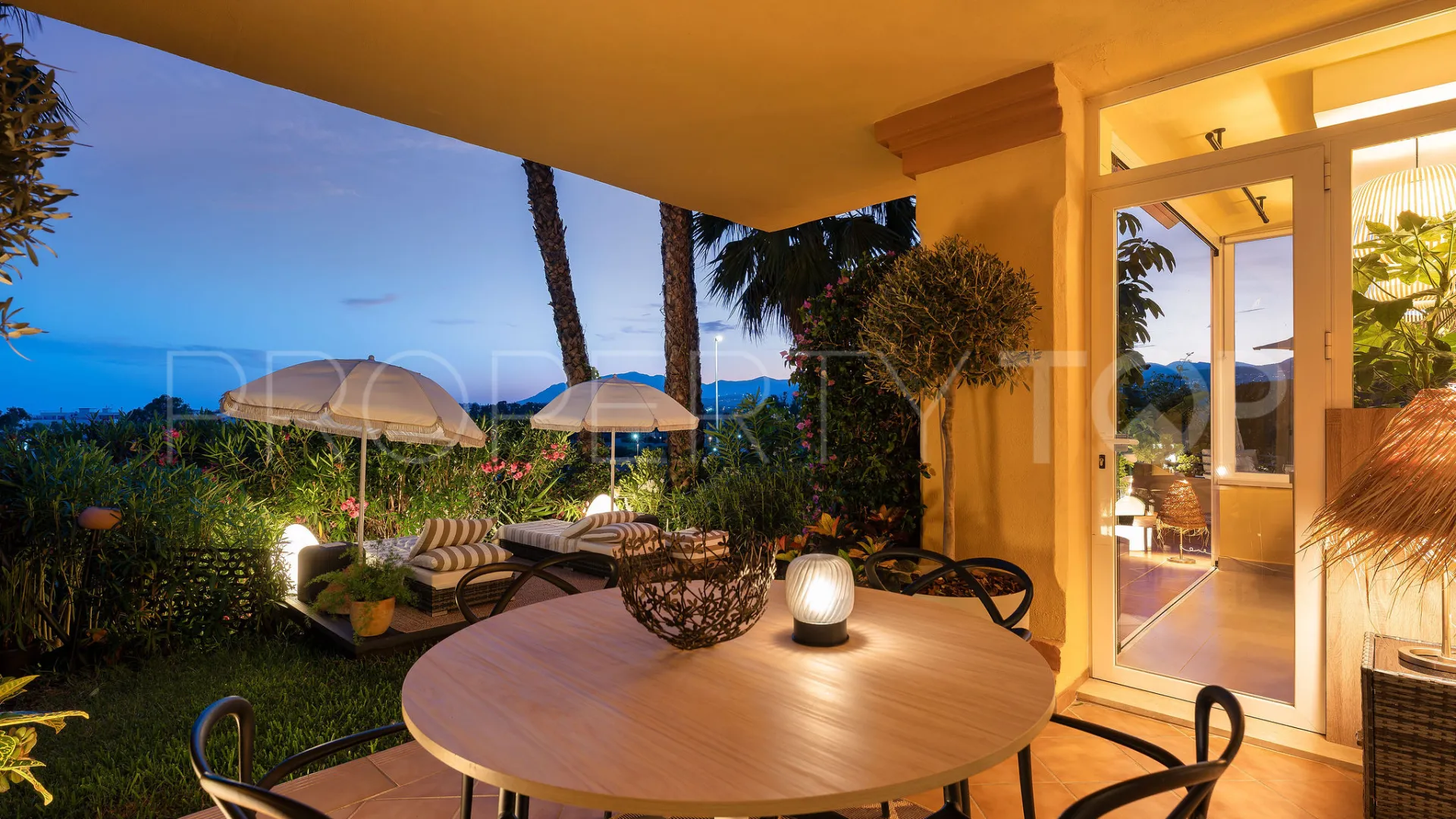 Apartamento planta baja de 3 dormitorios a la venta en Cumbres del Rodeo