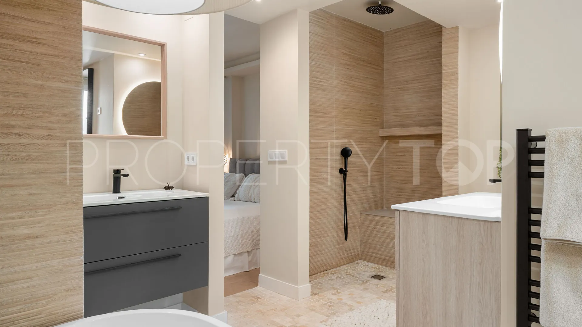 Apartamento planta baja de 3 dormitorios a la venta en Cumbres del Rodeo