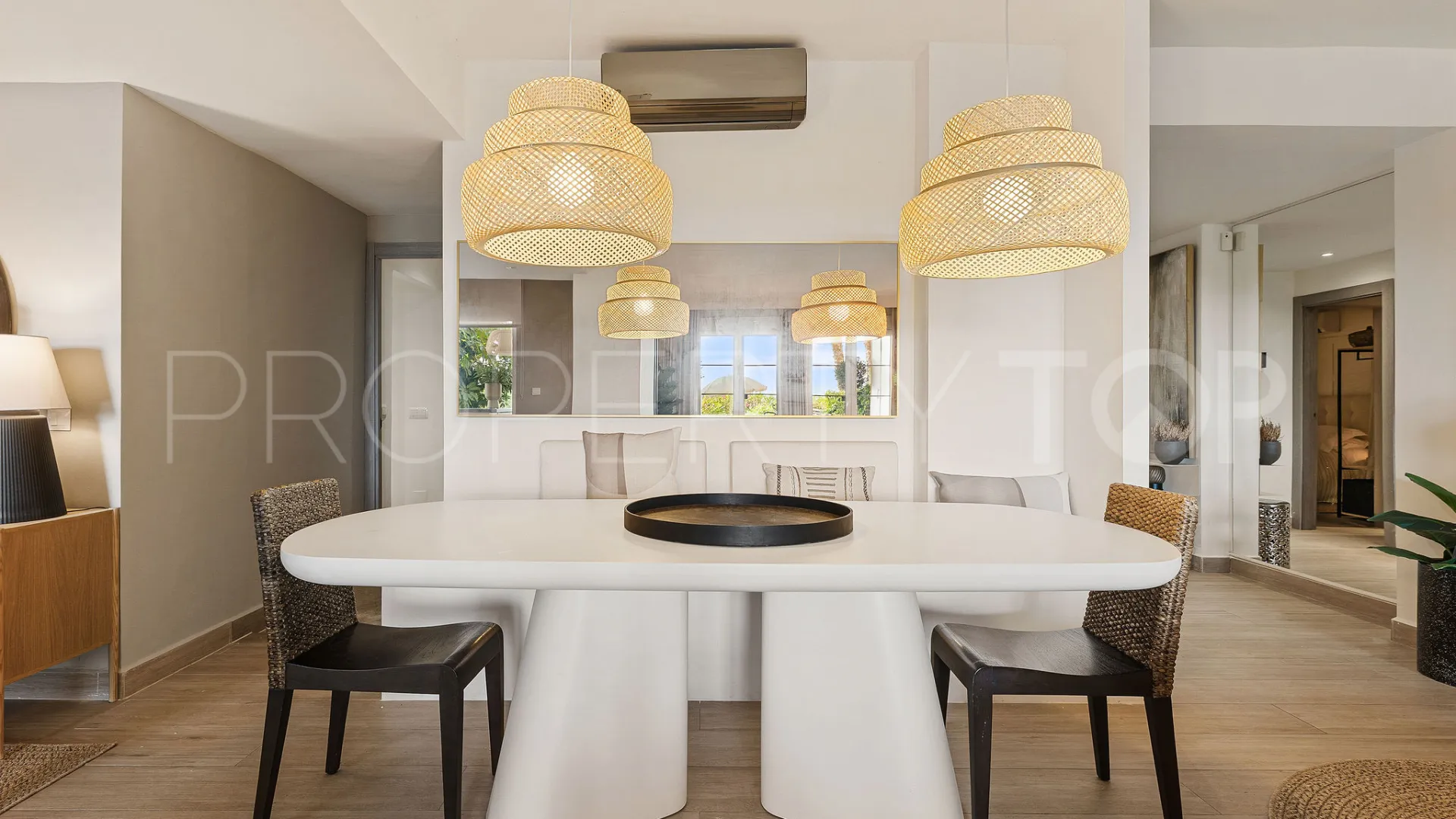 Apartamento planta baja de 3 dormitorios a la venta en Cumbres del Rodeo