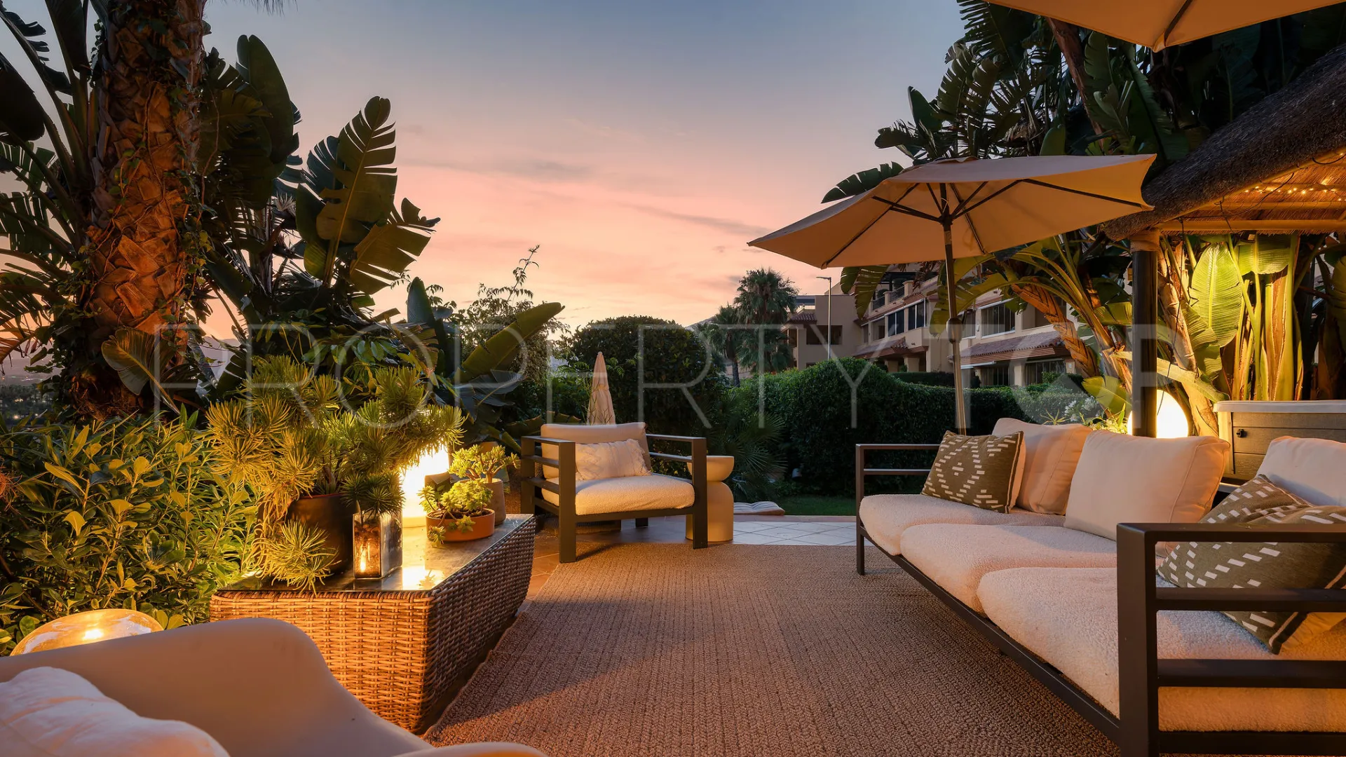 Apartamento planta baja de 3 dormitorios a la venta en Cumbres del Rodeo