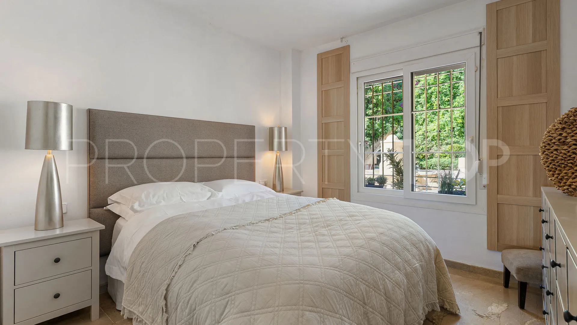 Apartamento planta baja de 3 dormitorios a la venta en Cumbres del Rodeo
