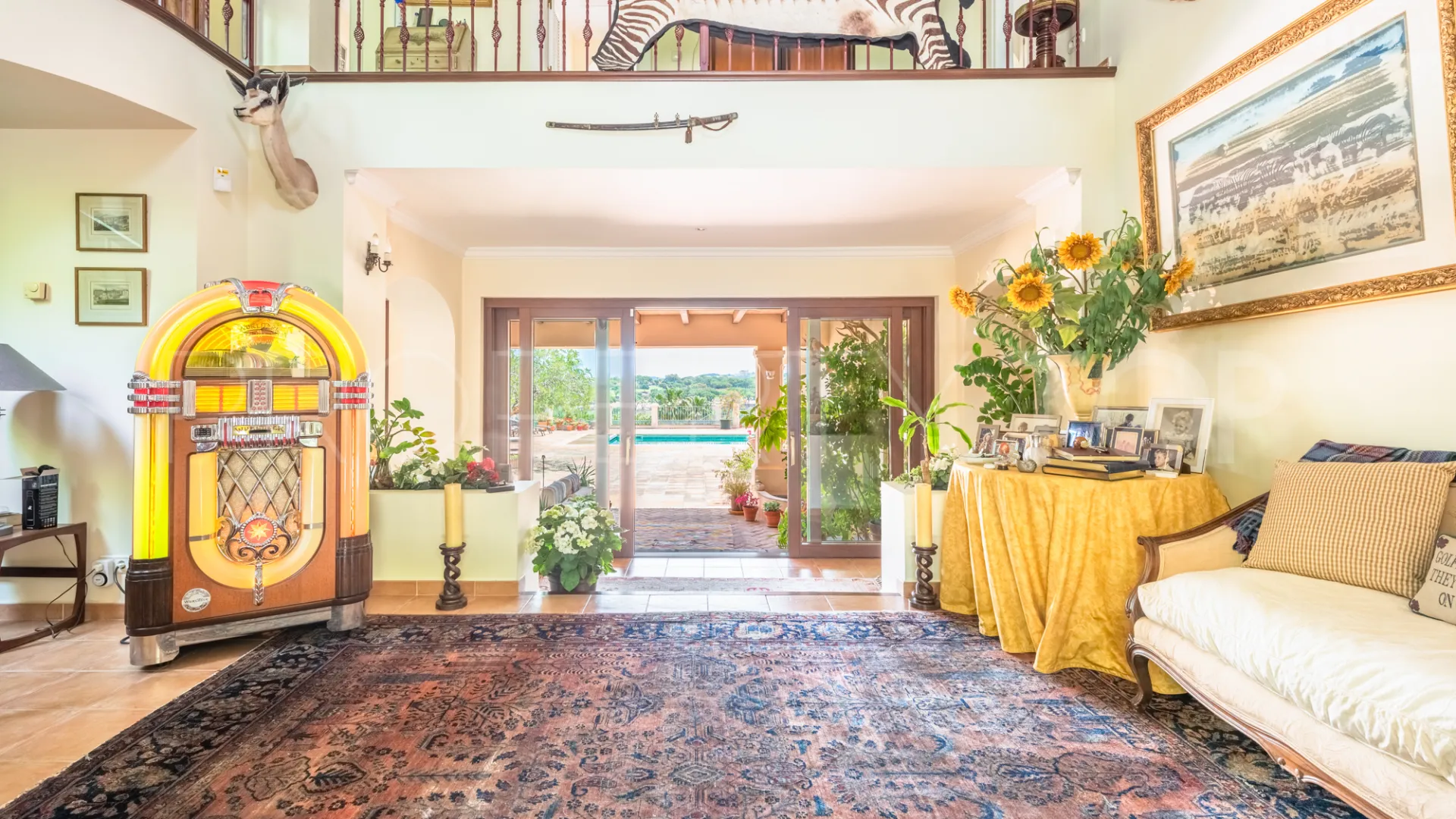For sale villa with 9 bedrooms in Zona F