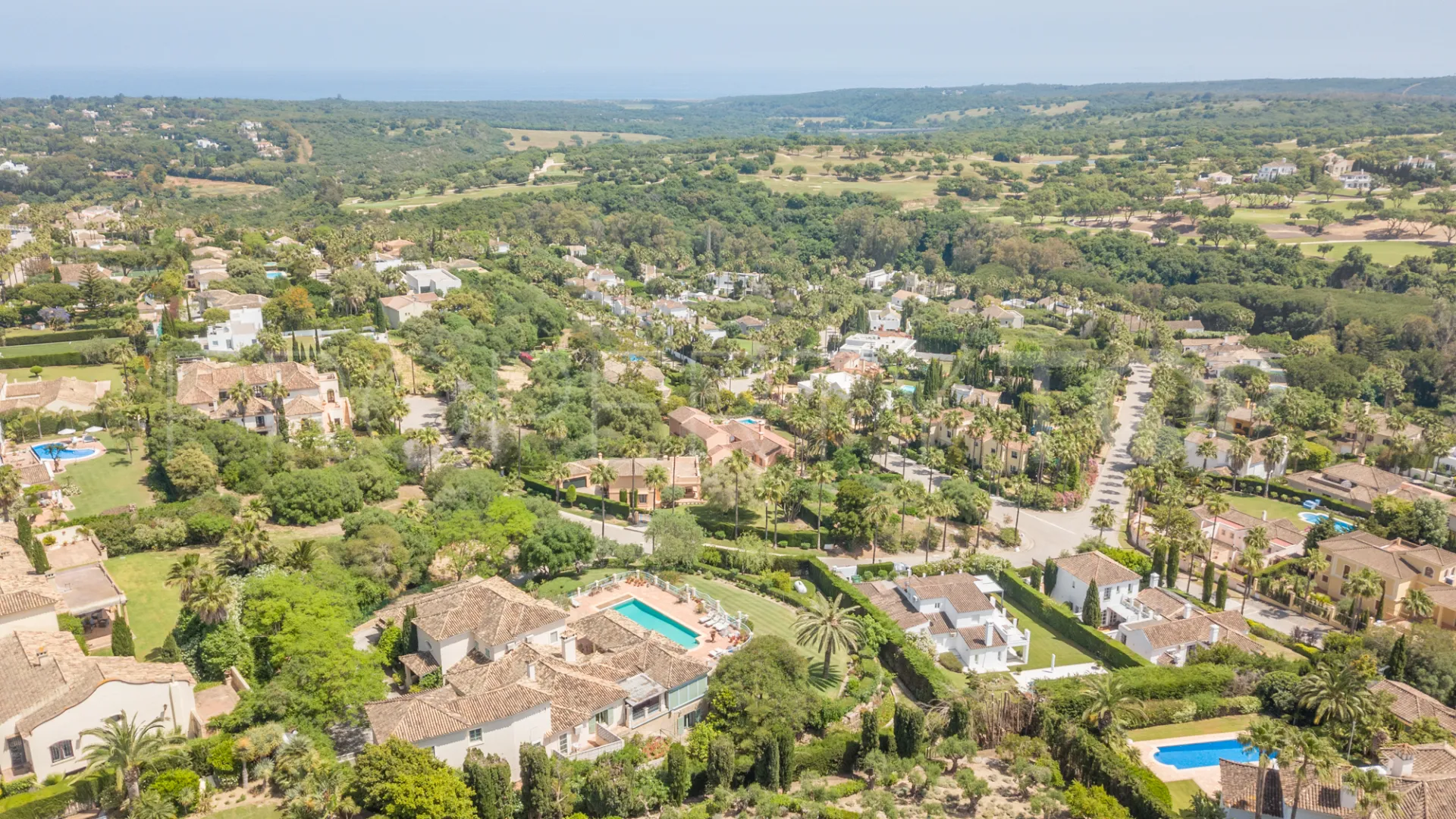 For sale villa with 9 bedrooms in Zona F