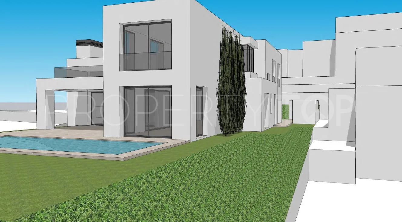 For sale plot in Zona F