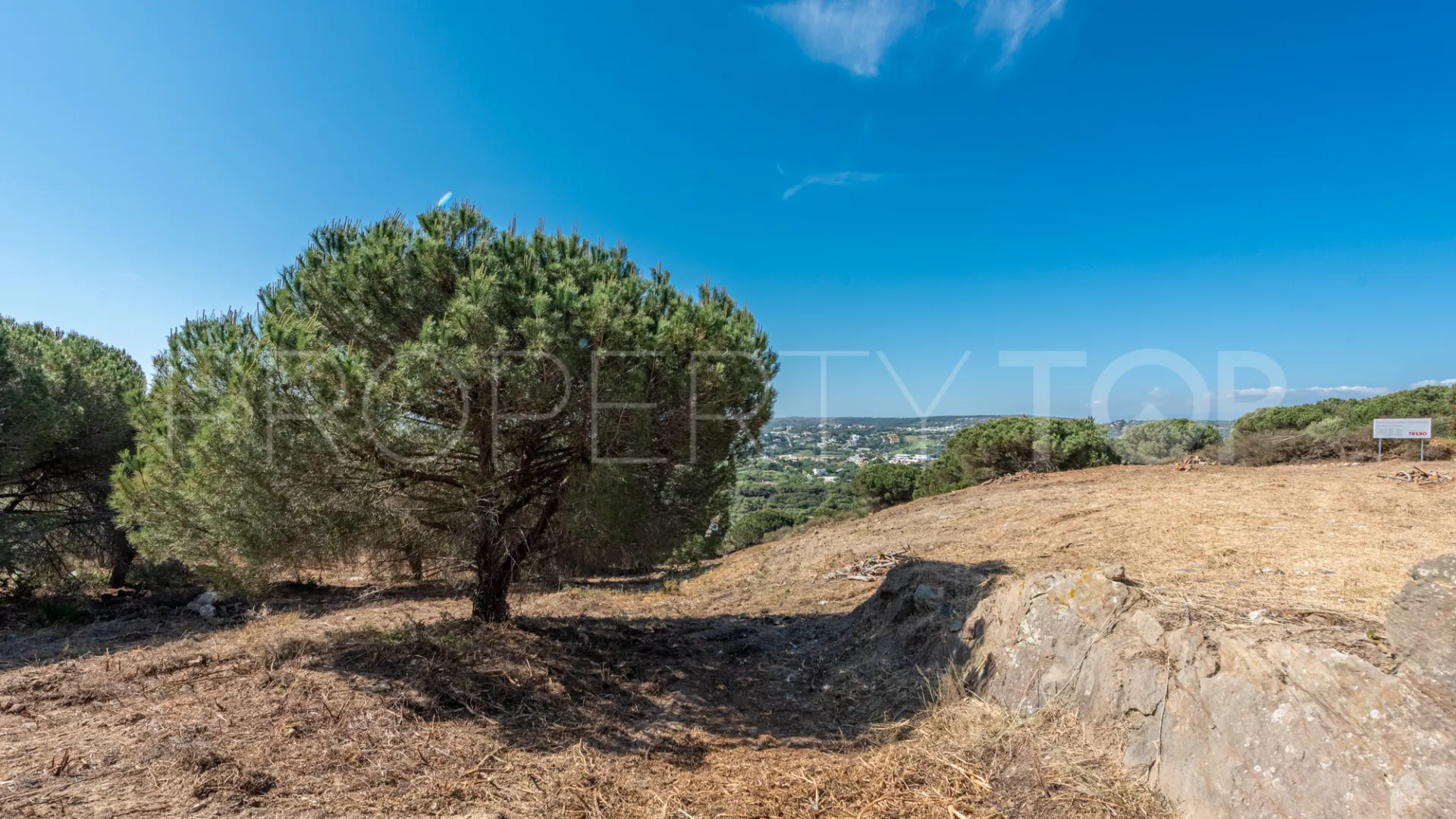 Zona M plot for sale