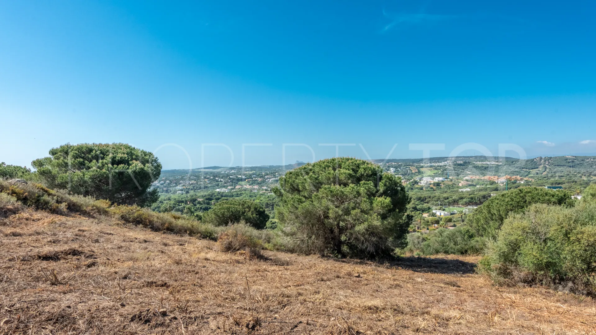 Zona M plot for sale