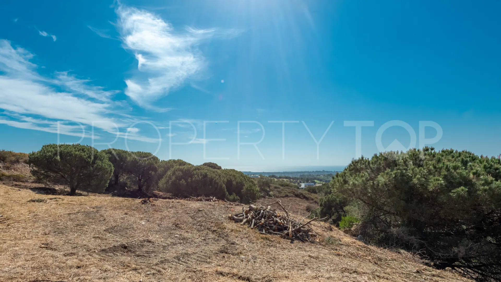 Zona M plot for sale
