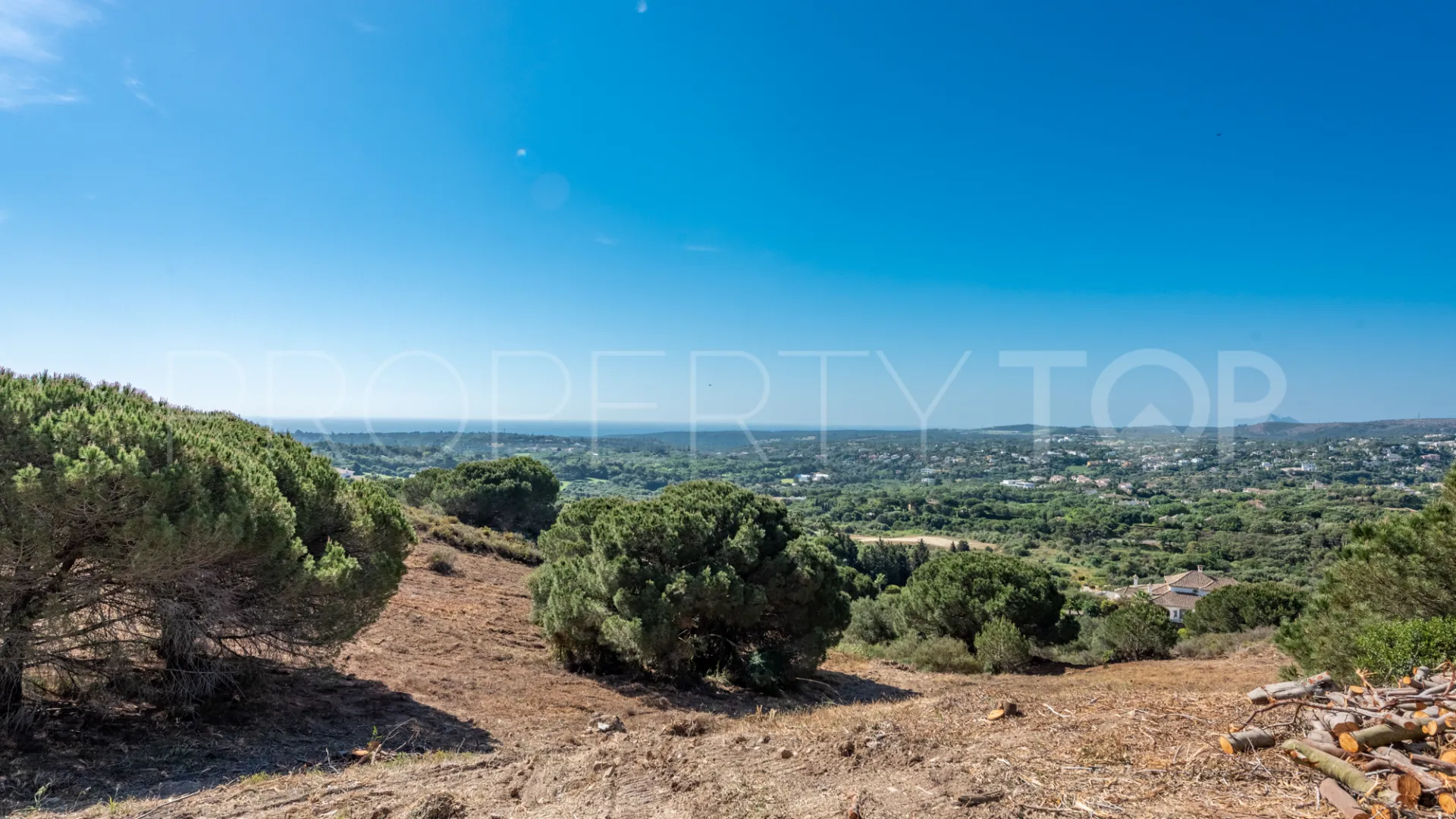 Zona M plot for sale