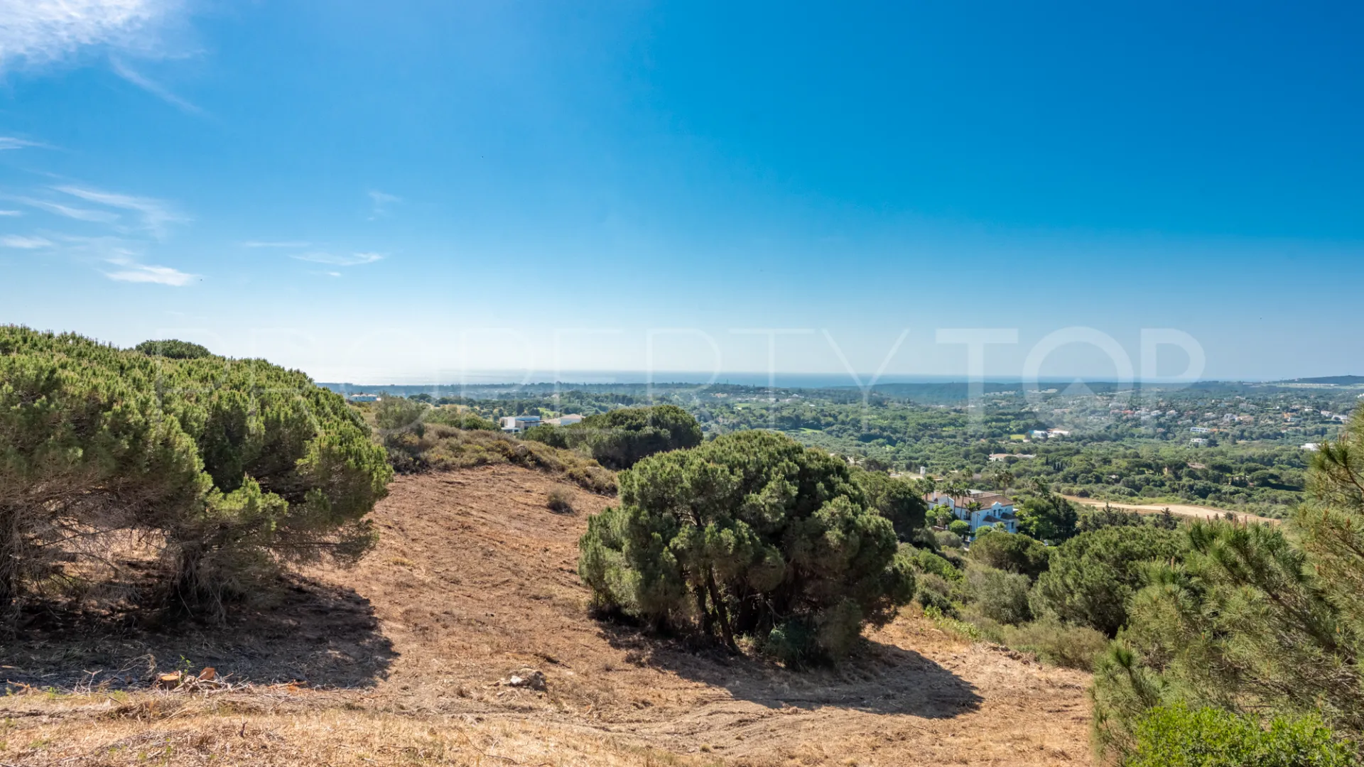 Zona M plot for sale
