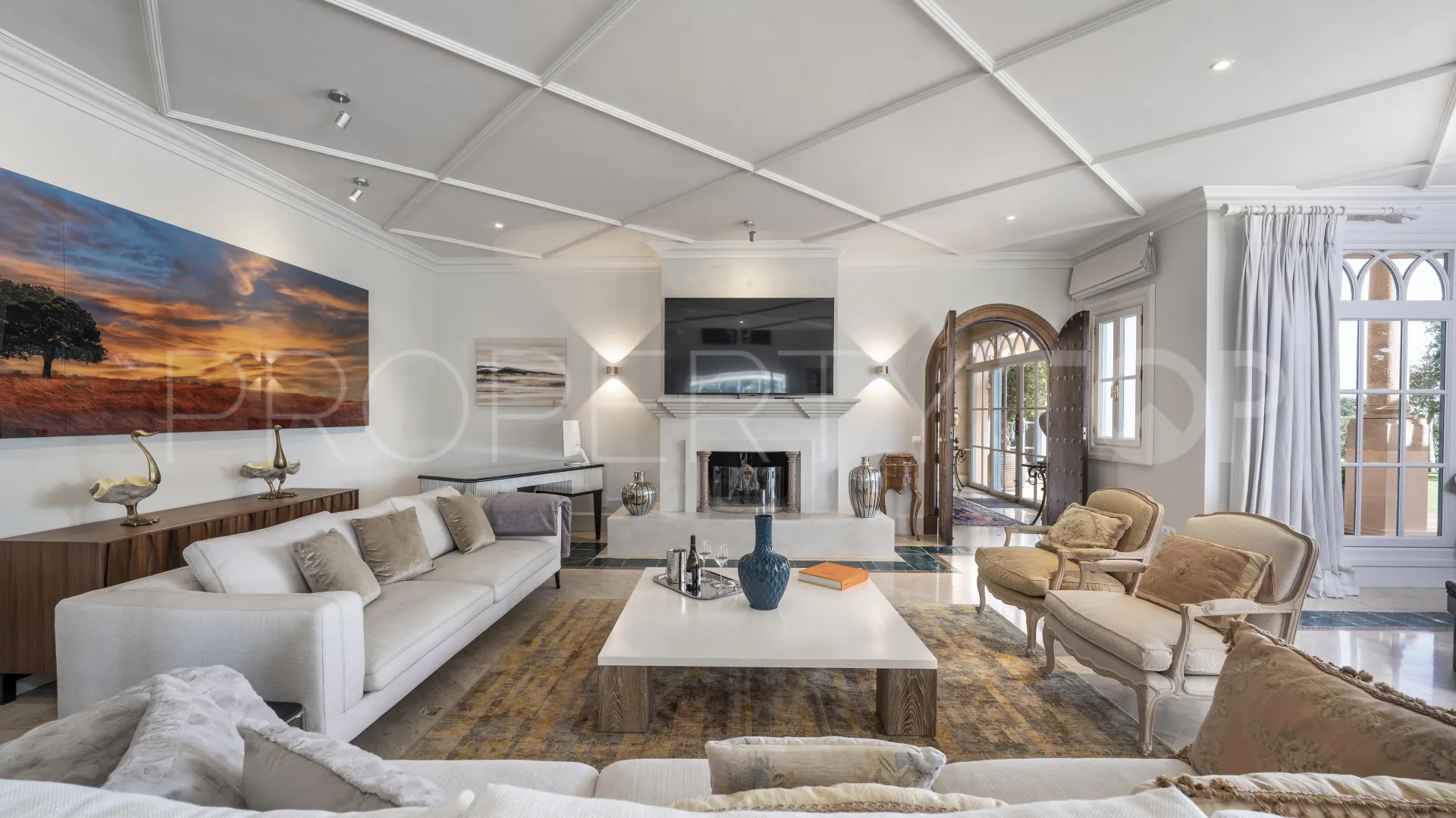Villa en venta con 6 dormitorios en San Roque Club