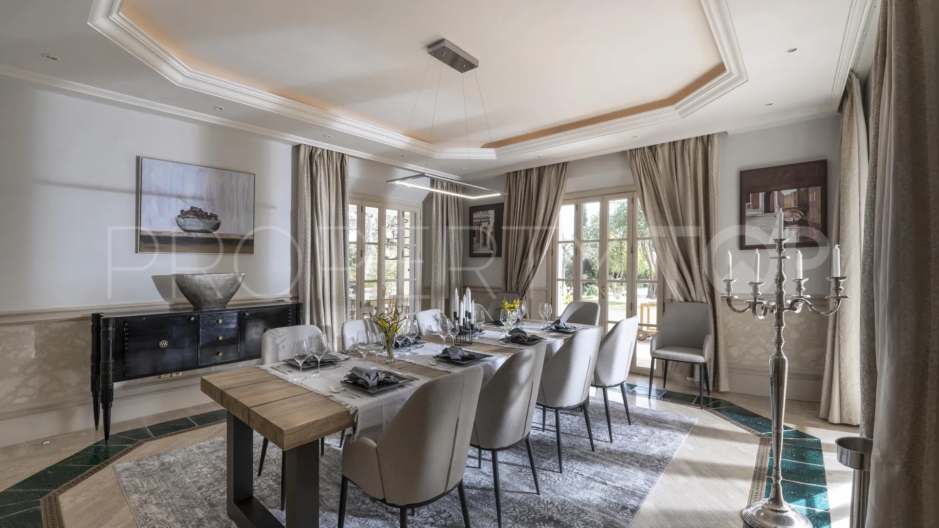 Villa en venta con 6 dormitorios en San Roque Club