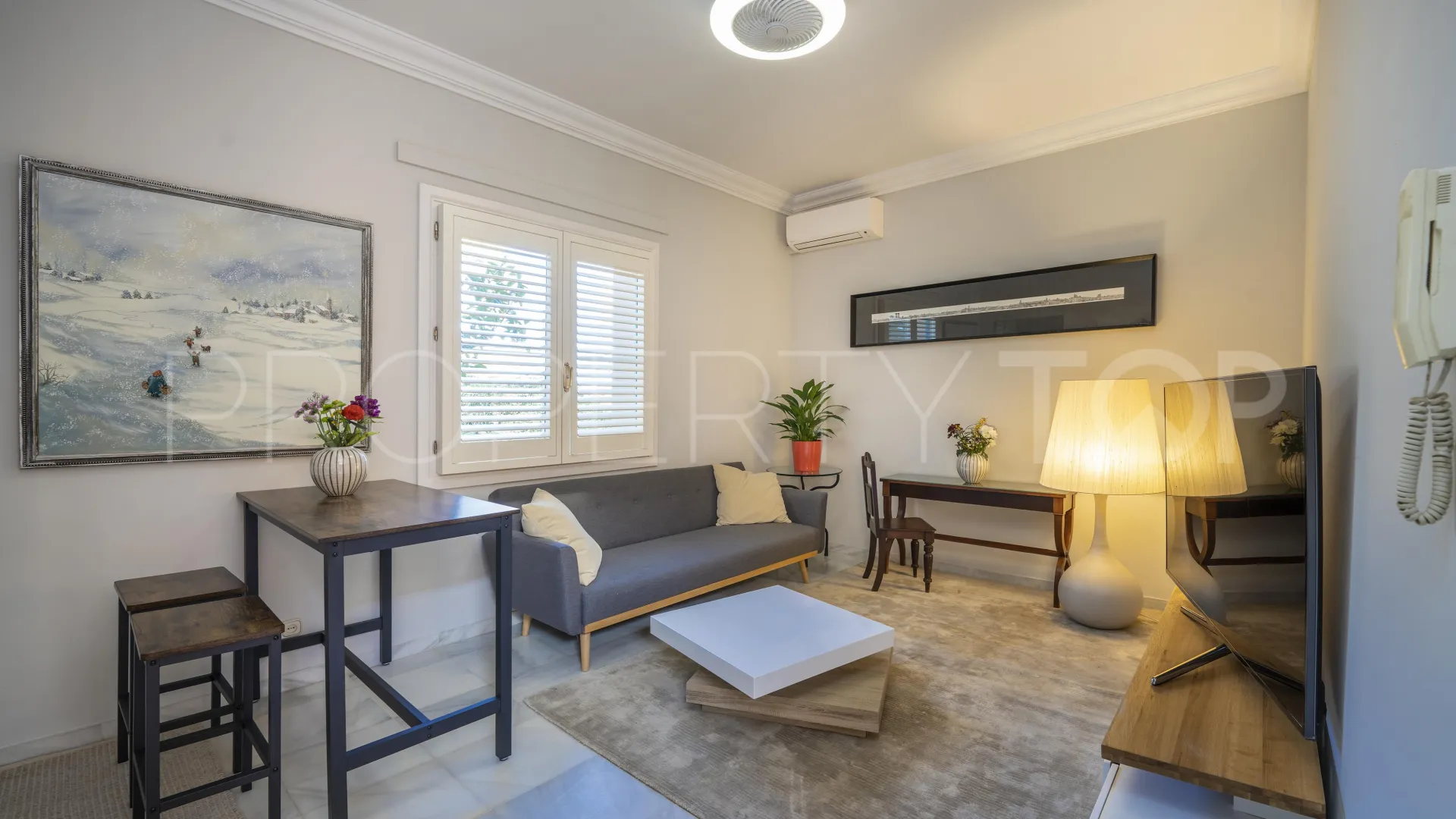 Villa en venta con 6 dormitorios en San Roque Club