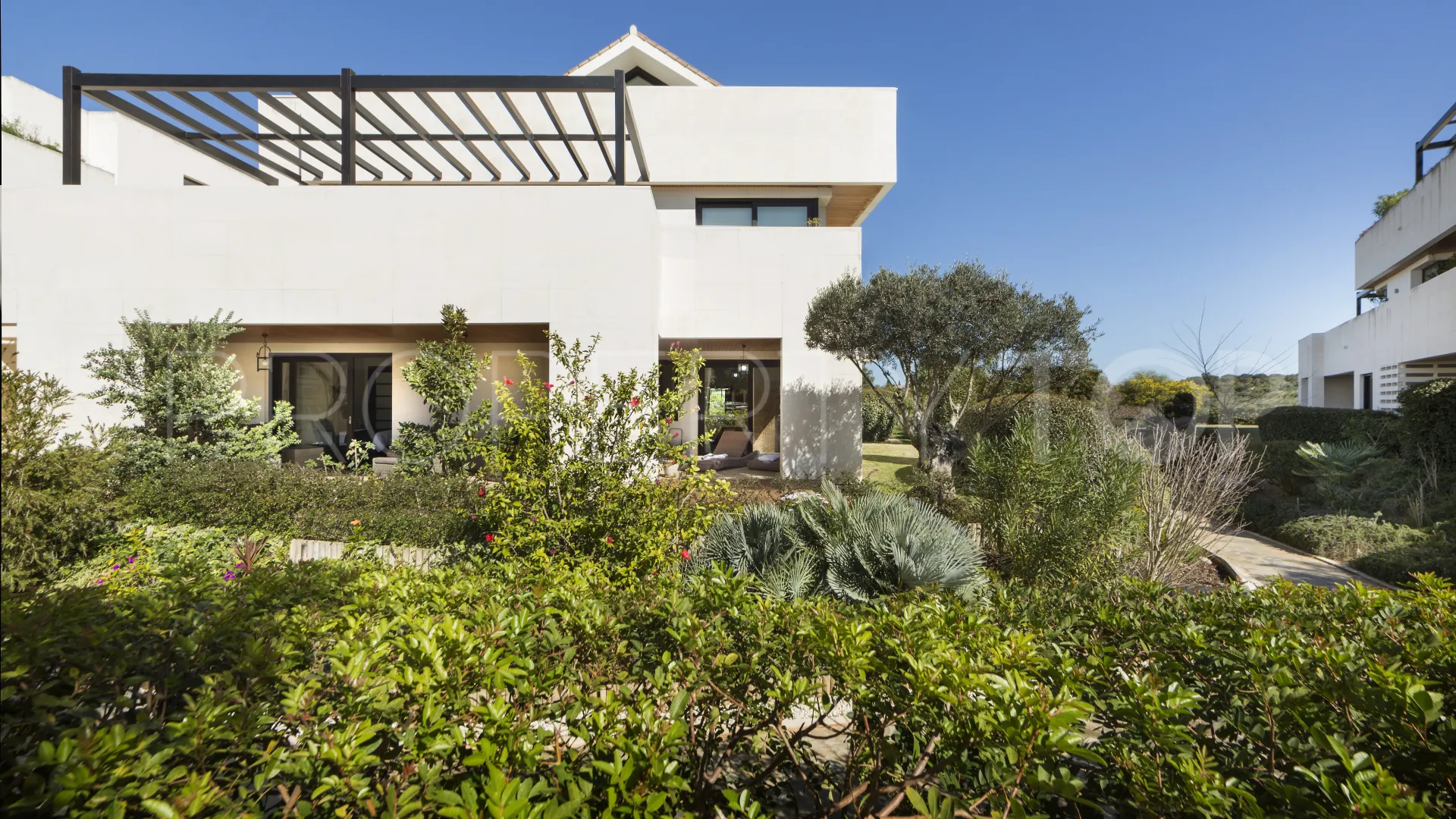 For sale apartment with 3 bedrooms in Hacienda de Valderrama