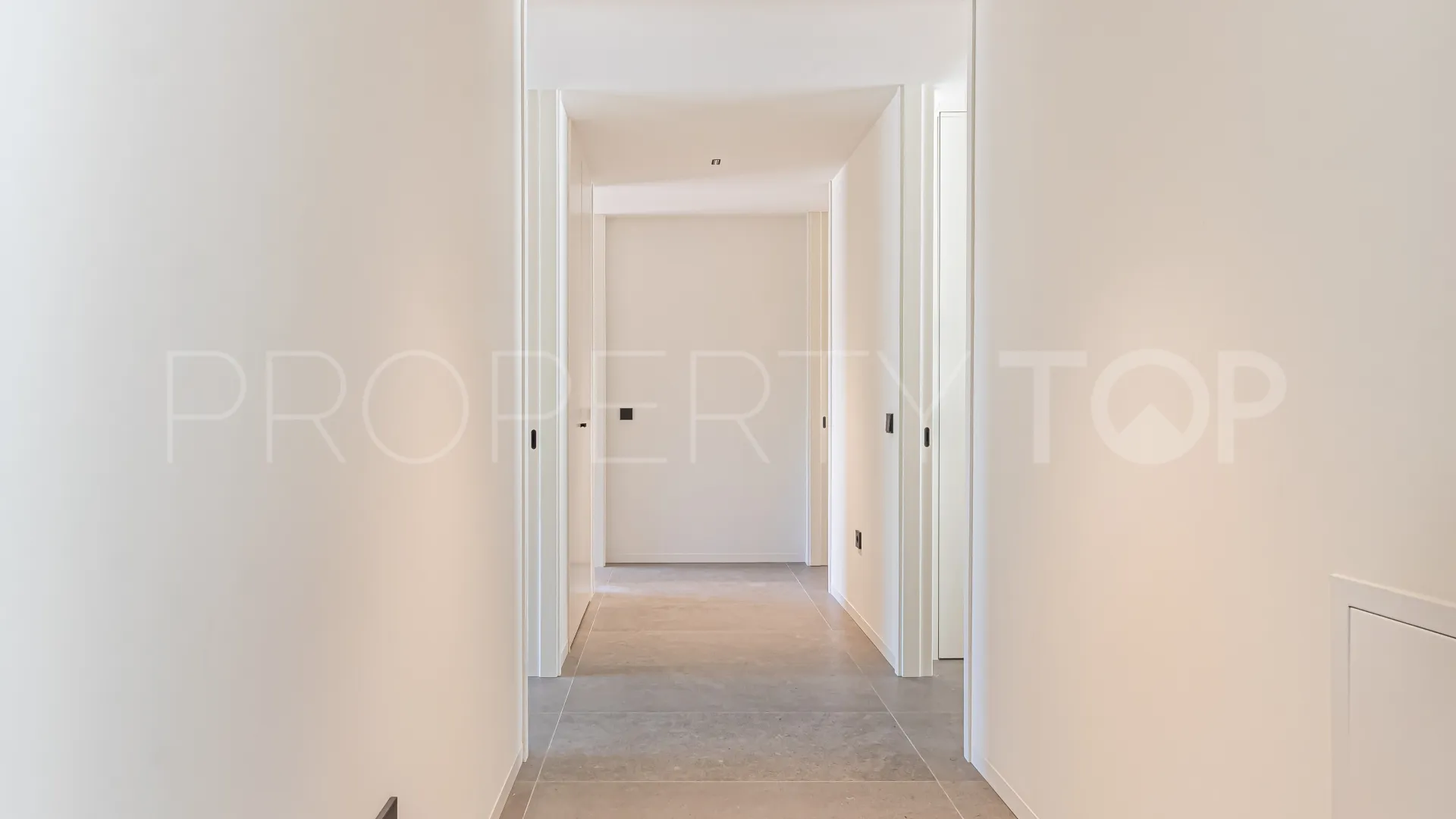 Apartment for sale in Village Verde with 4 bedrooms