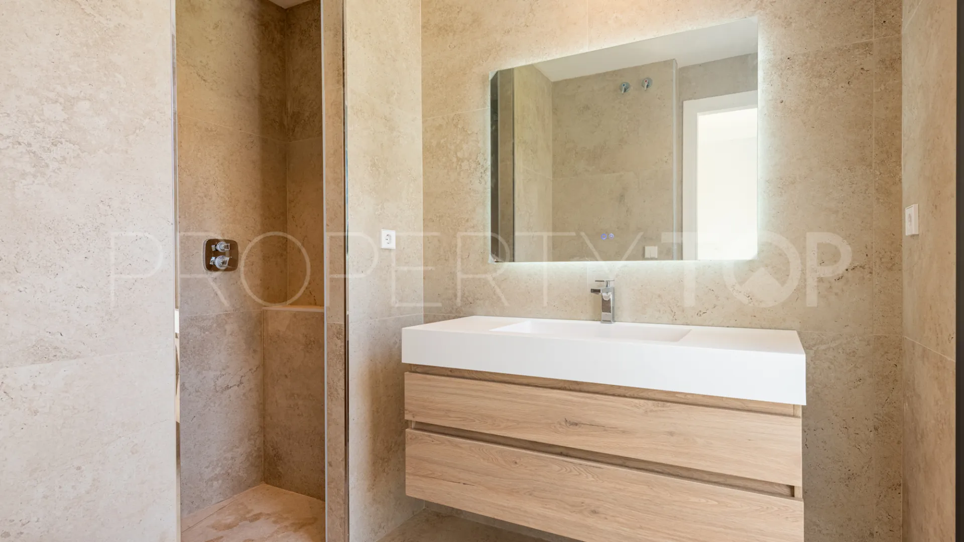 Villa in Zona B for sale