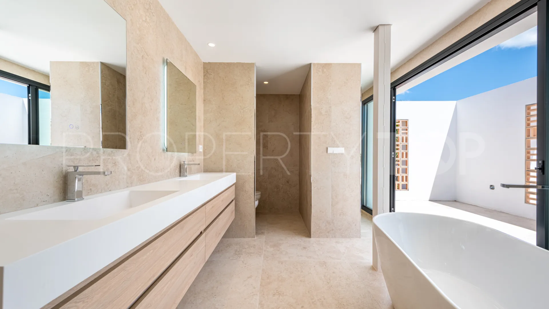 Villa in Zona B for sale