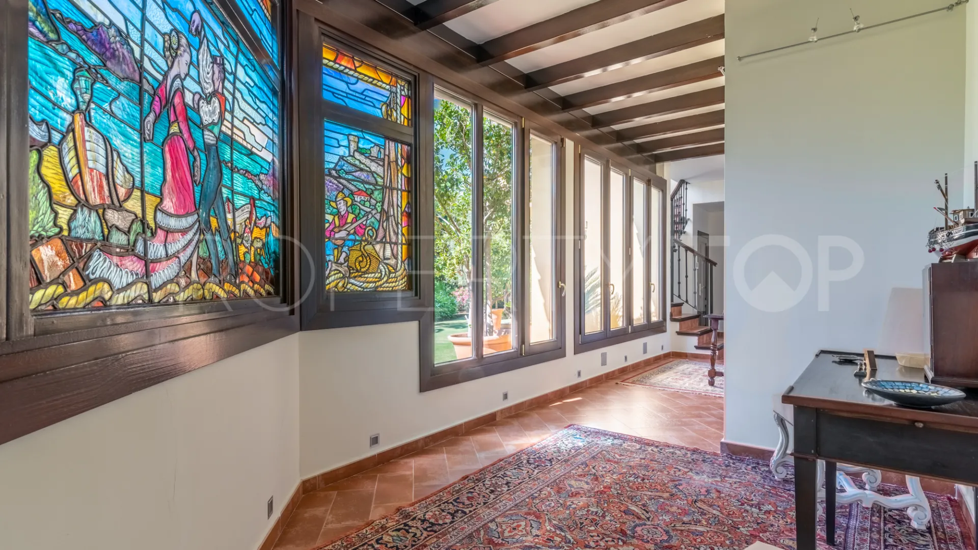 Villa for sale in Zona F with 5 bedrooms