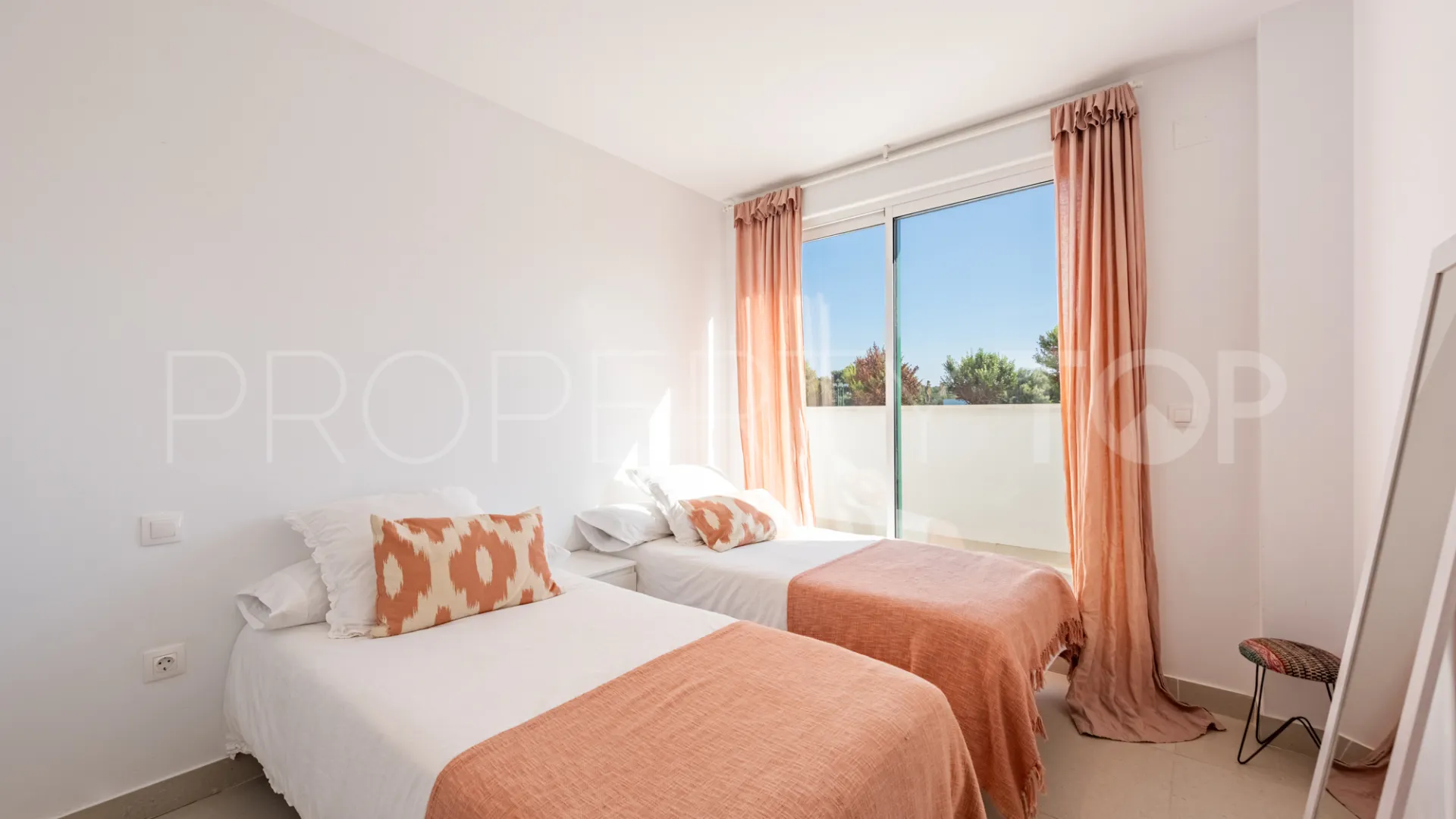 Senda Chica apartment for sale