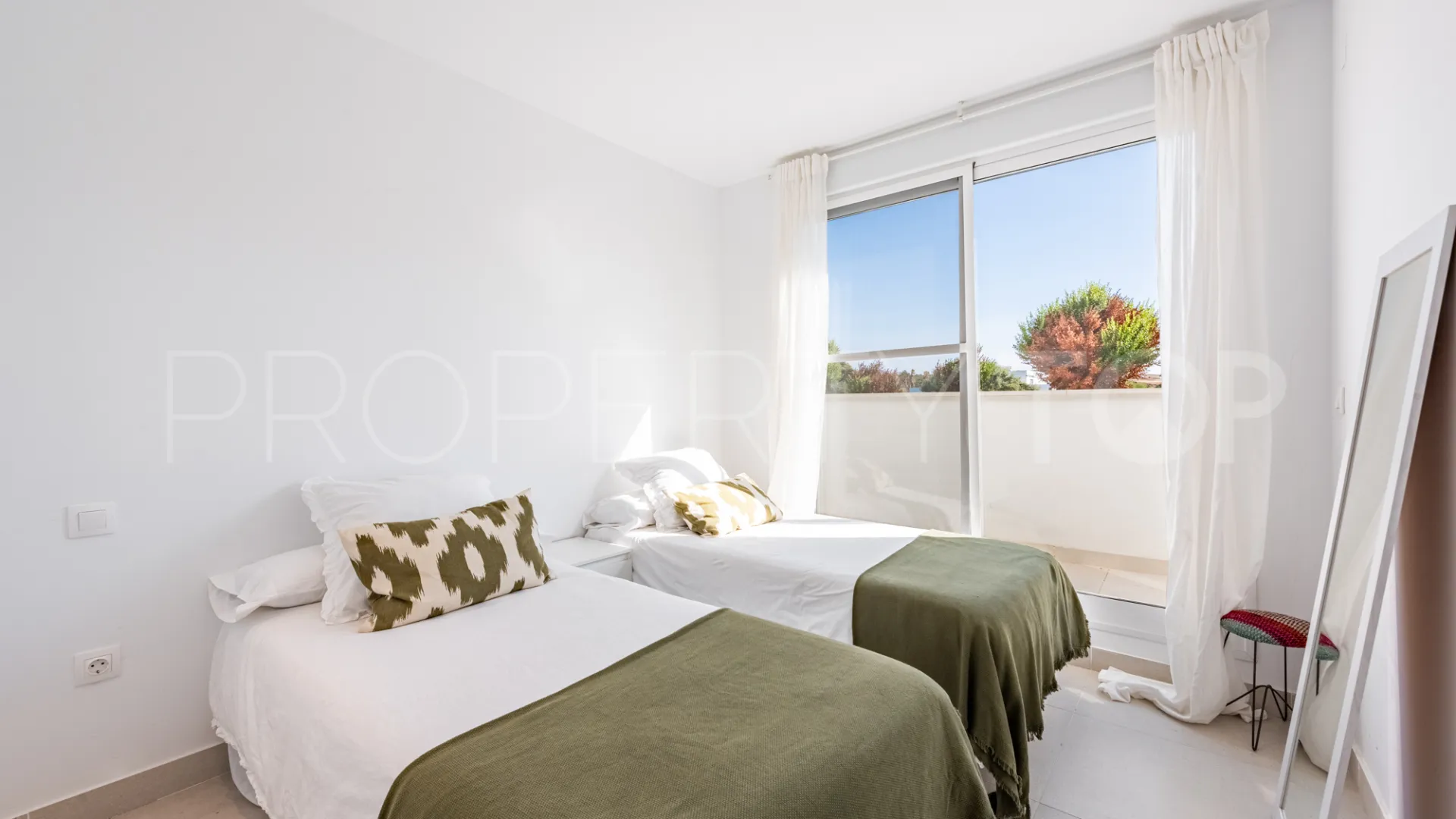 Senda Chica apartment for sale