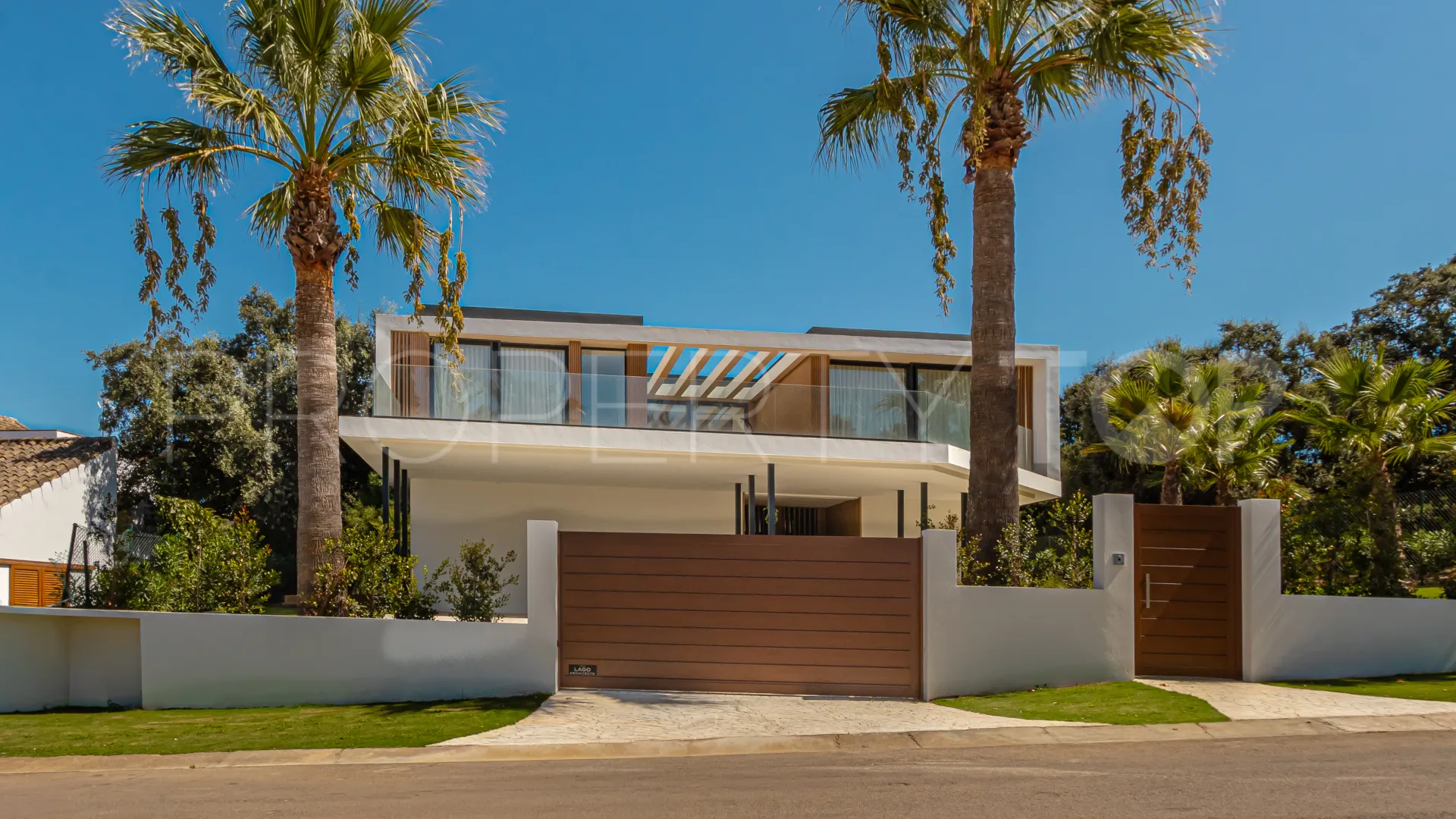 Villa for sale in Zona B with 5 bedrooms